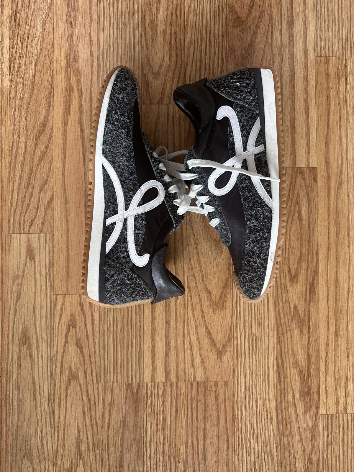 Loewe Loewe flow runner Flow Runner in nylon and brushed suede Size US 10 / EU 43 - 2 Thumbnail