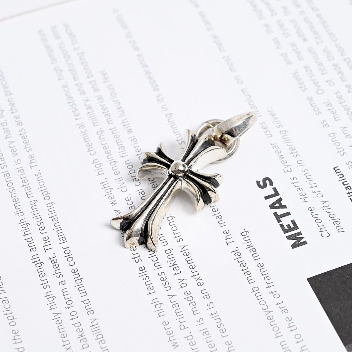 CHROME HEARTS CHARM SILVER