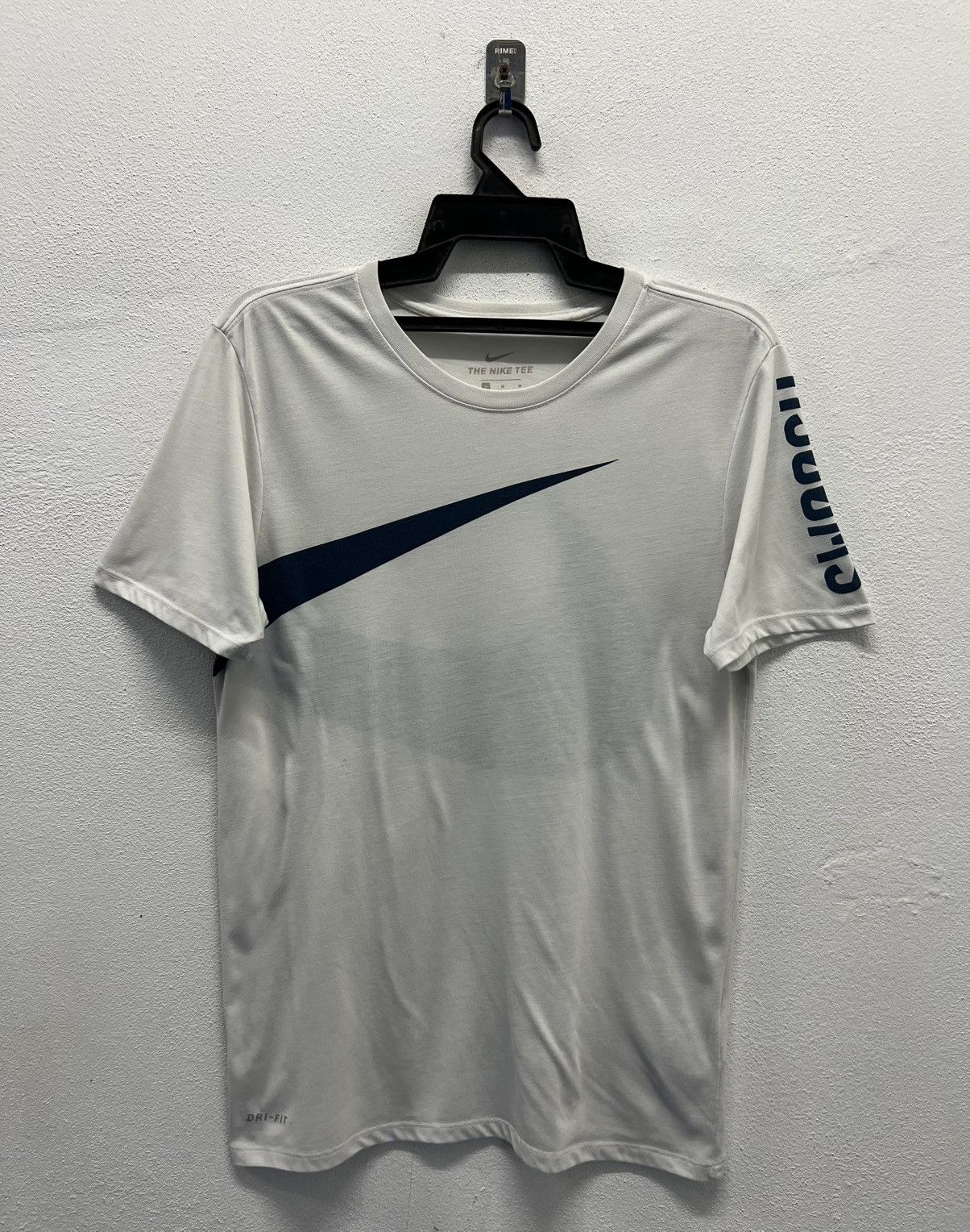 Vintage VINTAGE NIKE DRI-FIT HSOOMS SHIRT Size US M / EU 48-50 / 2 - 1 Thumbnail