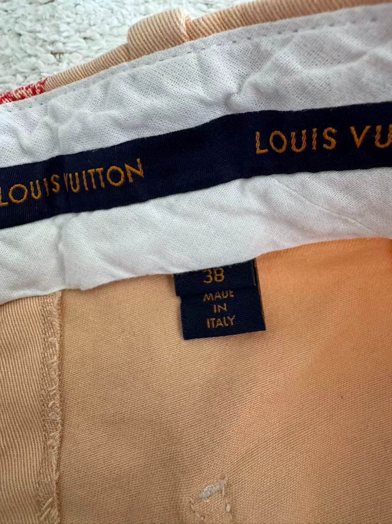 Louis Vuitton LV Monogram Short 38 Near Mint Size 27" / US 4 / IT 40 - 2 Thumbnail