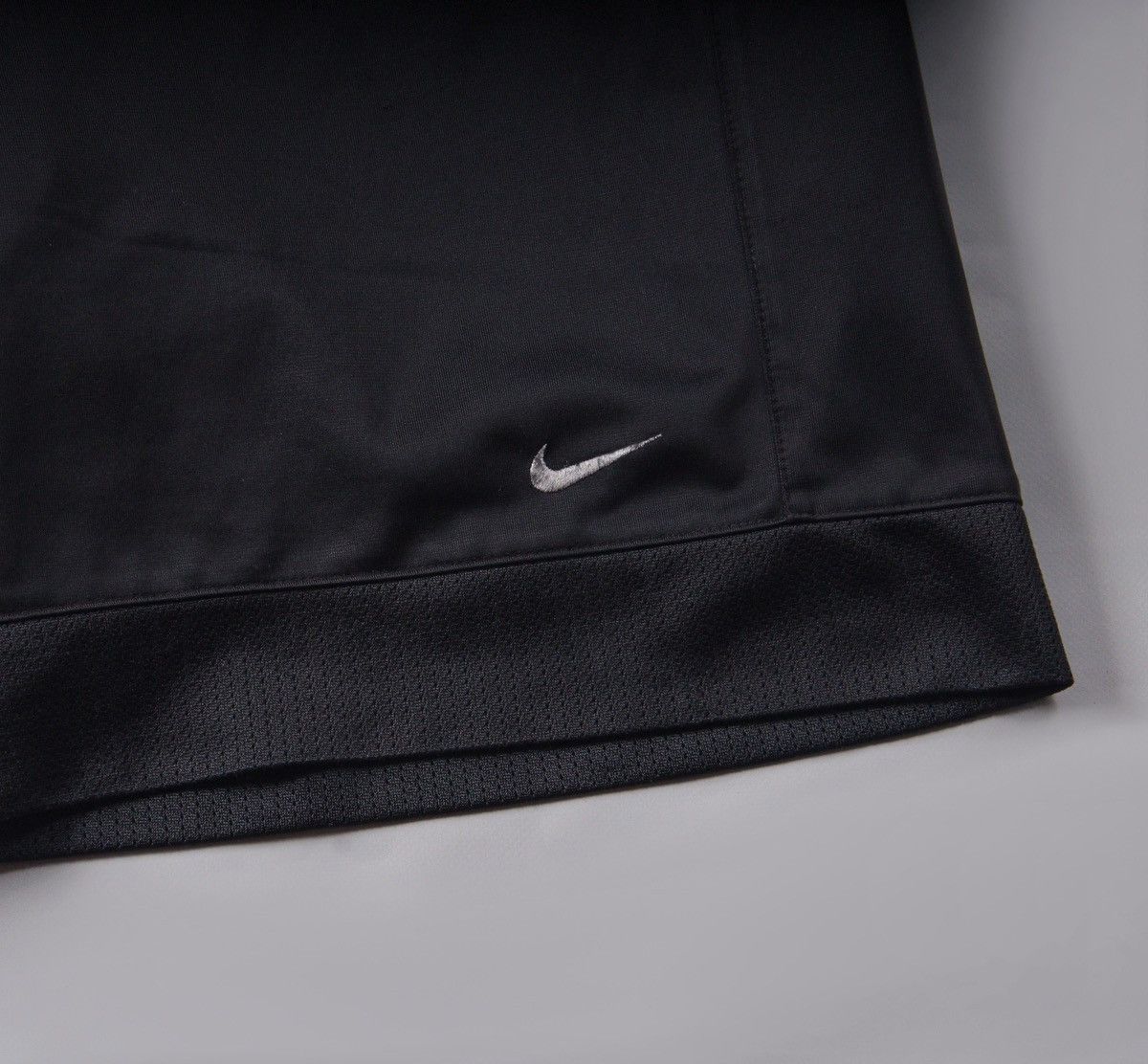 Nike Nike Vintage Black Shorts Tech Fit Sportswear Early 90s M Size US 32 / EU 48 - 2 Thumbnail