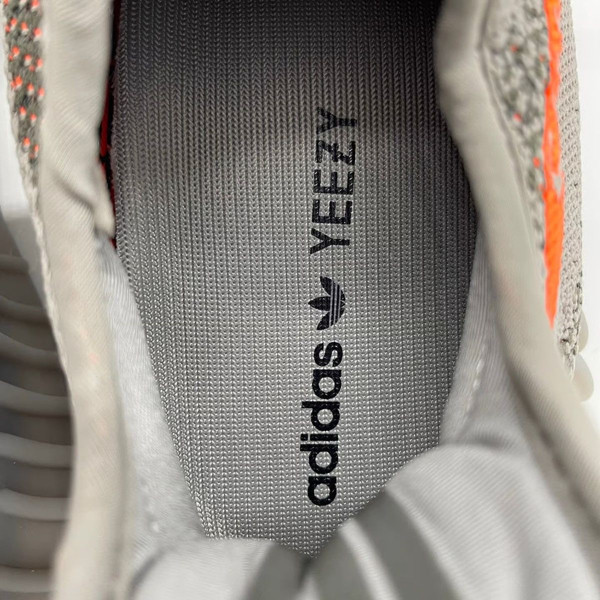 Adidas Adidas Yeezy Boost 350 V2 Beluga Reflective Size US 12 / EU 45 - 6 Thumbnail