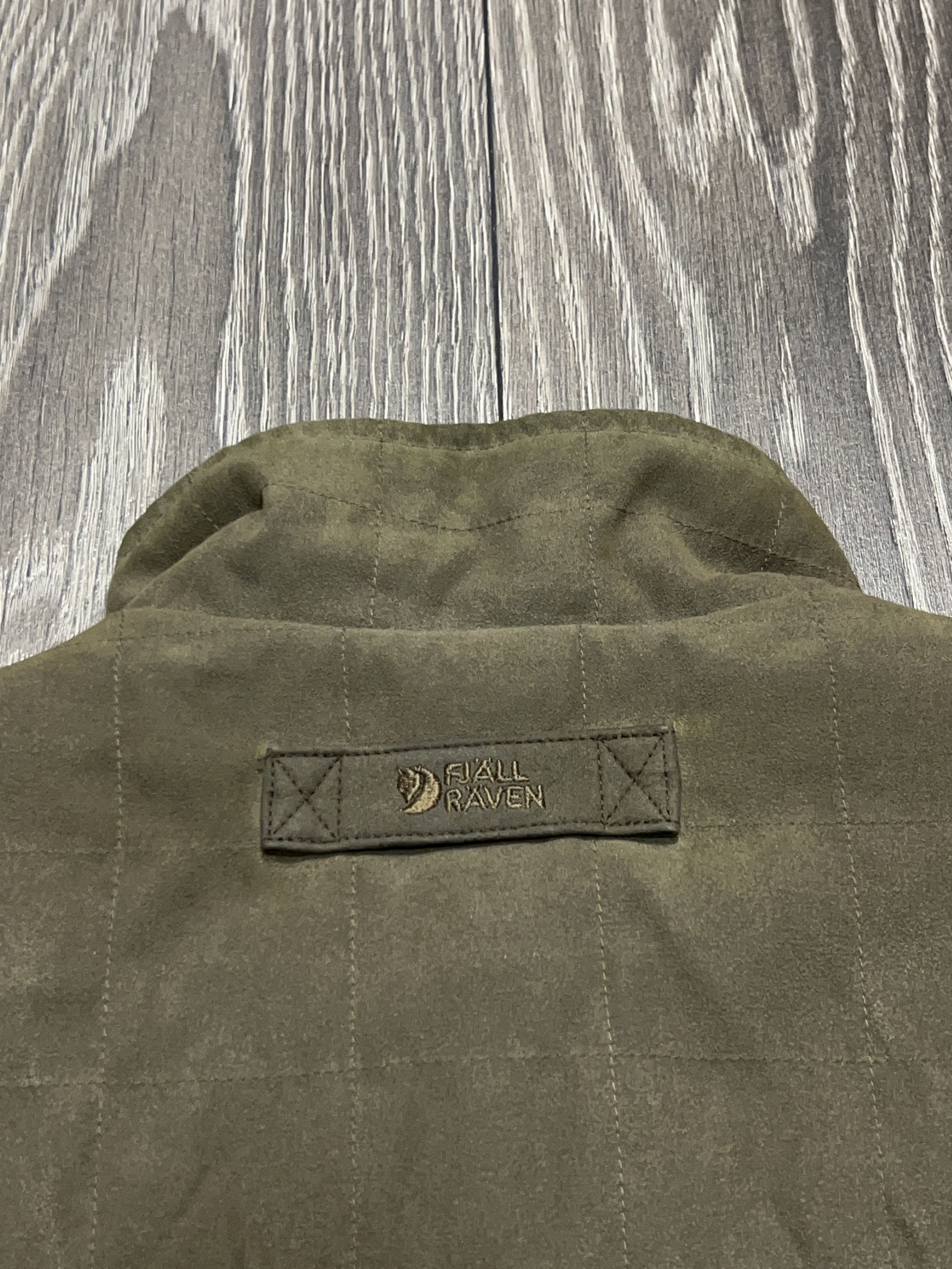 Fjallraven Forest Vest Gilet Waistcoat Pile Inside Hunting Size L Size US L / EU 52-54 / 3 - 15 Thumbnail