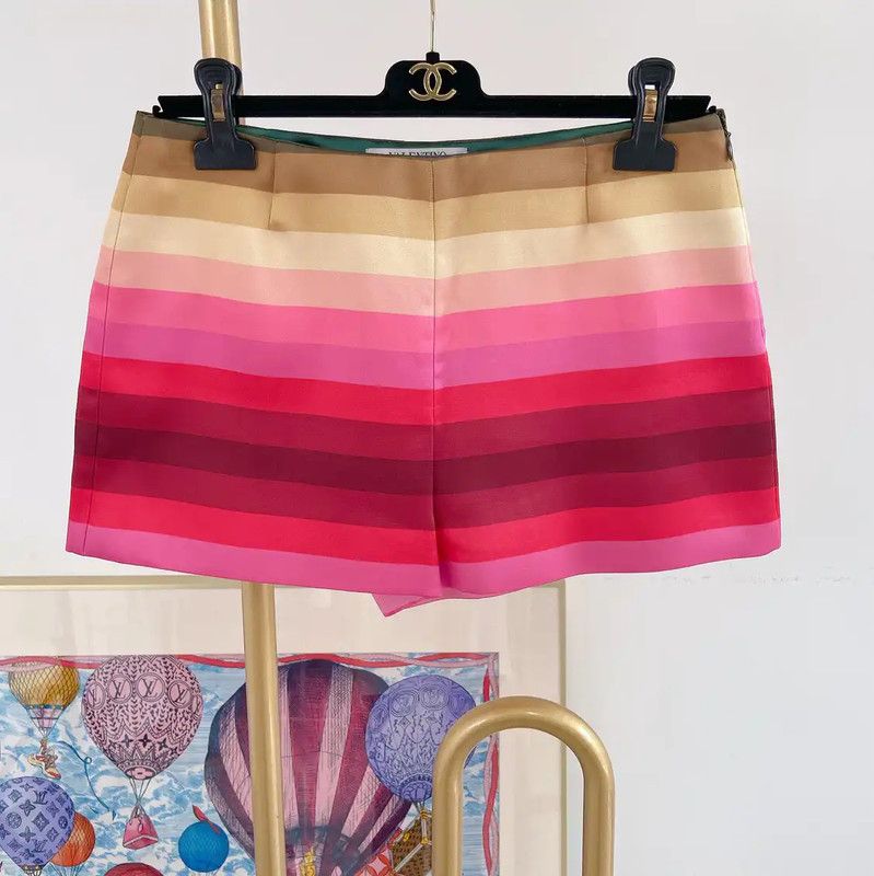 Valentino Valentino Color-Block Women's Summer Shorts 0089 Size 28" / US 6 / IT 42 - 1 Thumbnail