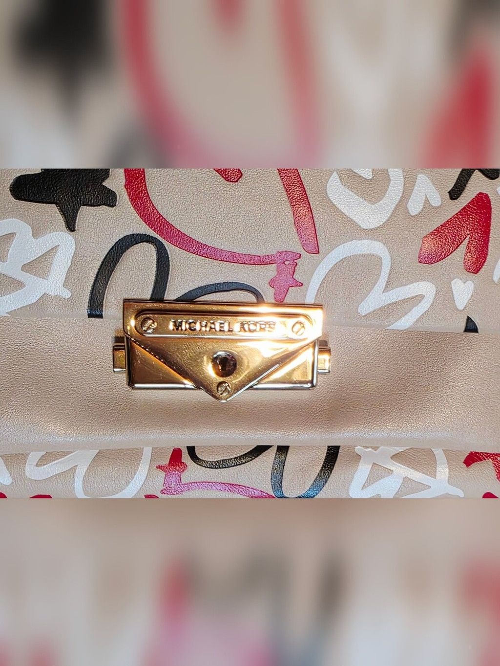 Michael Kors Rare Michael Kors Graffiti Love Heart Bag Bundle — Both With Size ONE SIZE - 5 Thumbnail