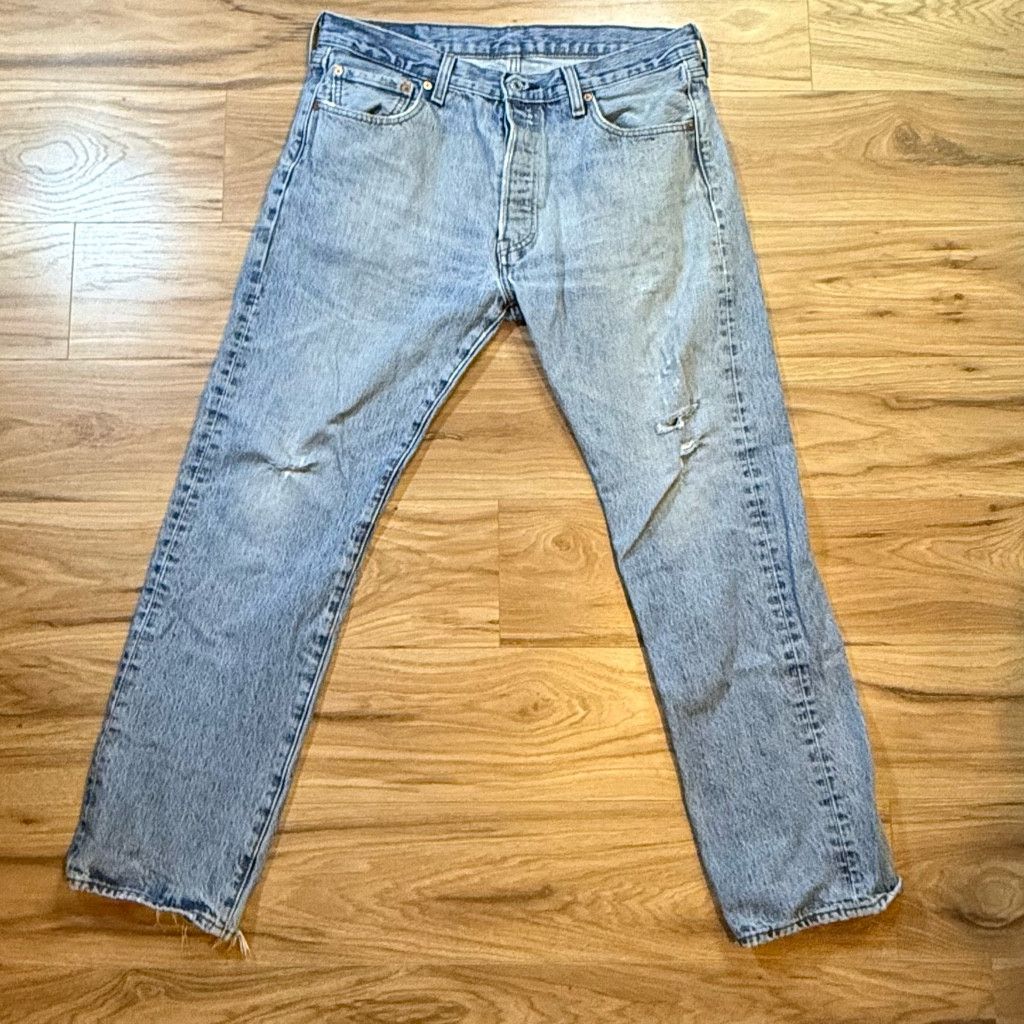 Levi's Levi’s Men’s 501 Jeans W34 L30 Distressed Size US 34 / EU 50 - 1 Thumbnail