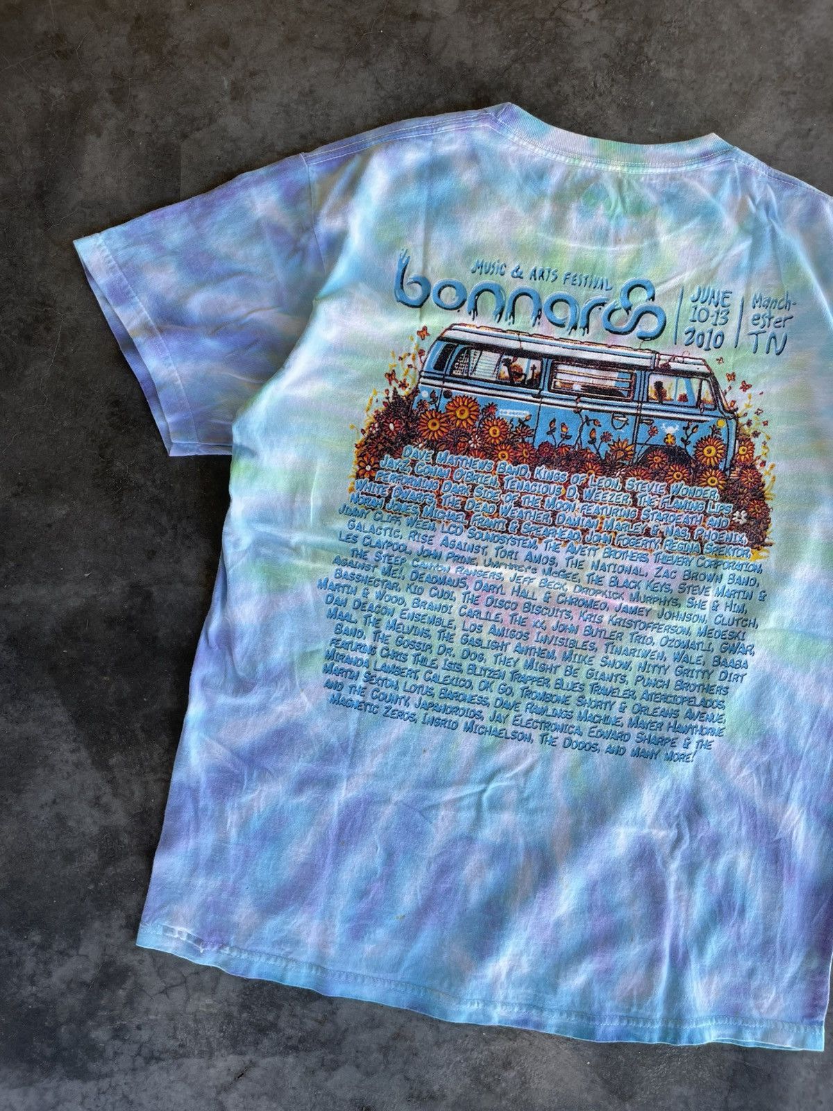 Band Tees Bonnaroo, Music & Arts Fest 2010 Size US M / EU 48-50 / 2 - 9 Thumbnail