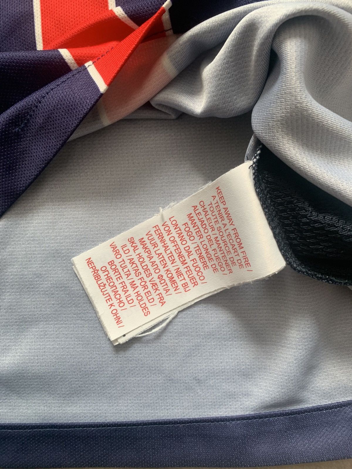 Nike Cavani jersey psg Size US XS / EU 42 / 0 - 12 Thumbnail