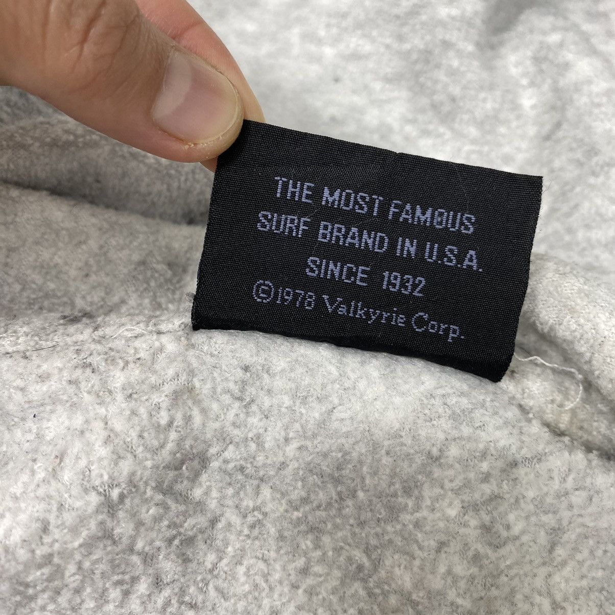 Vintage Vintage 90s BEAR SURF BOARD Half Zipper Sherpa Fleece Grey Size US L / EU 52-54 / 3 - 6 Thumbnail