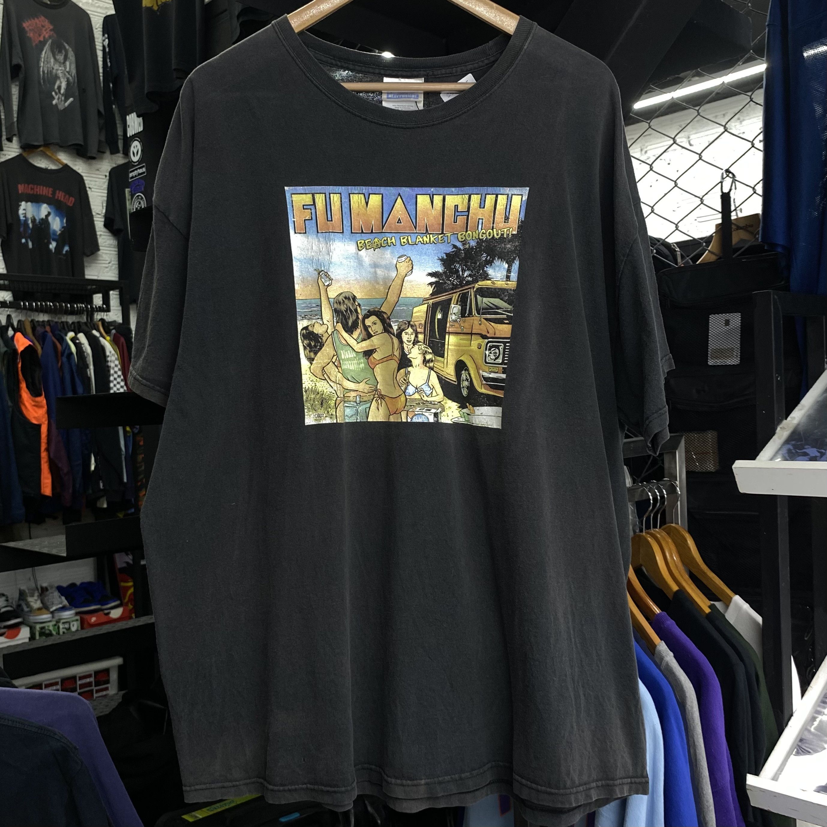 Band Tees FU MANCHU Beach Blanket Bongout Vintage 2009 Size US XXL / EU 58 / 5 - 1 Thumbnail