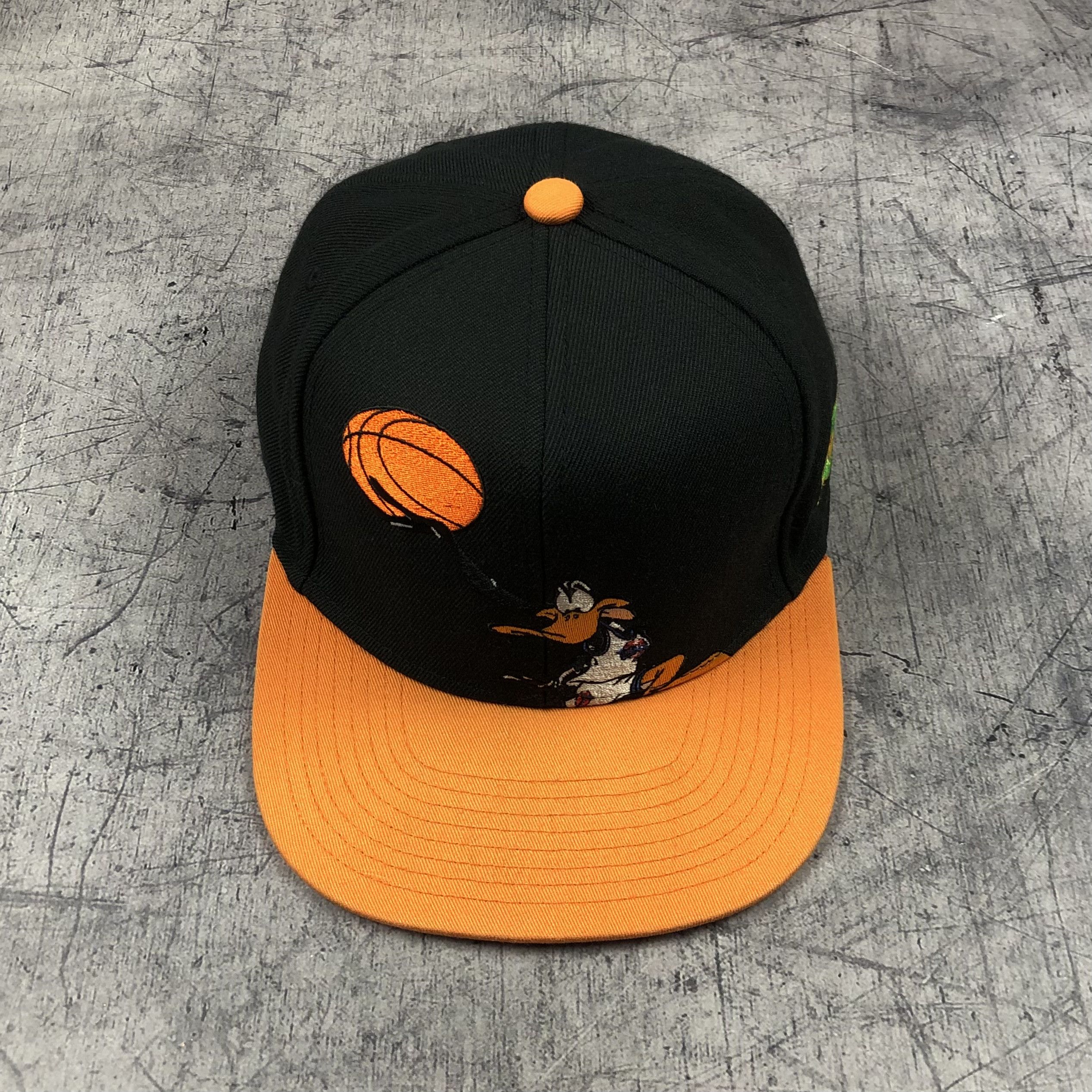NBA Y2K Space Jam NBA Cap Size ONE SIZE - 4 Thumbnail