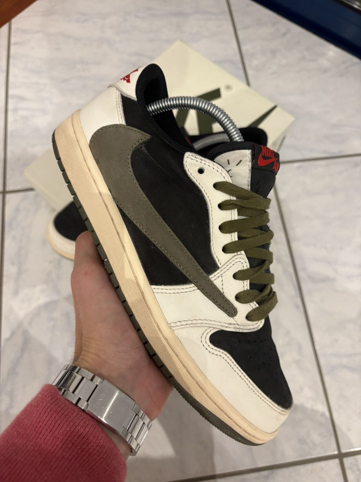 Nike × Travis Scott Nike air Jordan 1 Travis Scott olive noir crème taille 41 Size US 10 / IT 40 - 5 Thumbnail