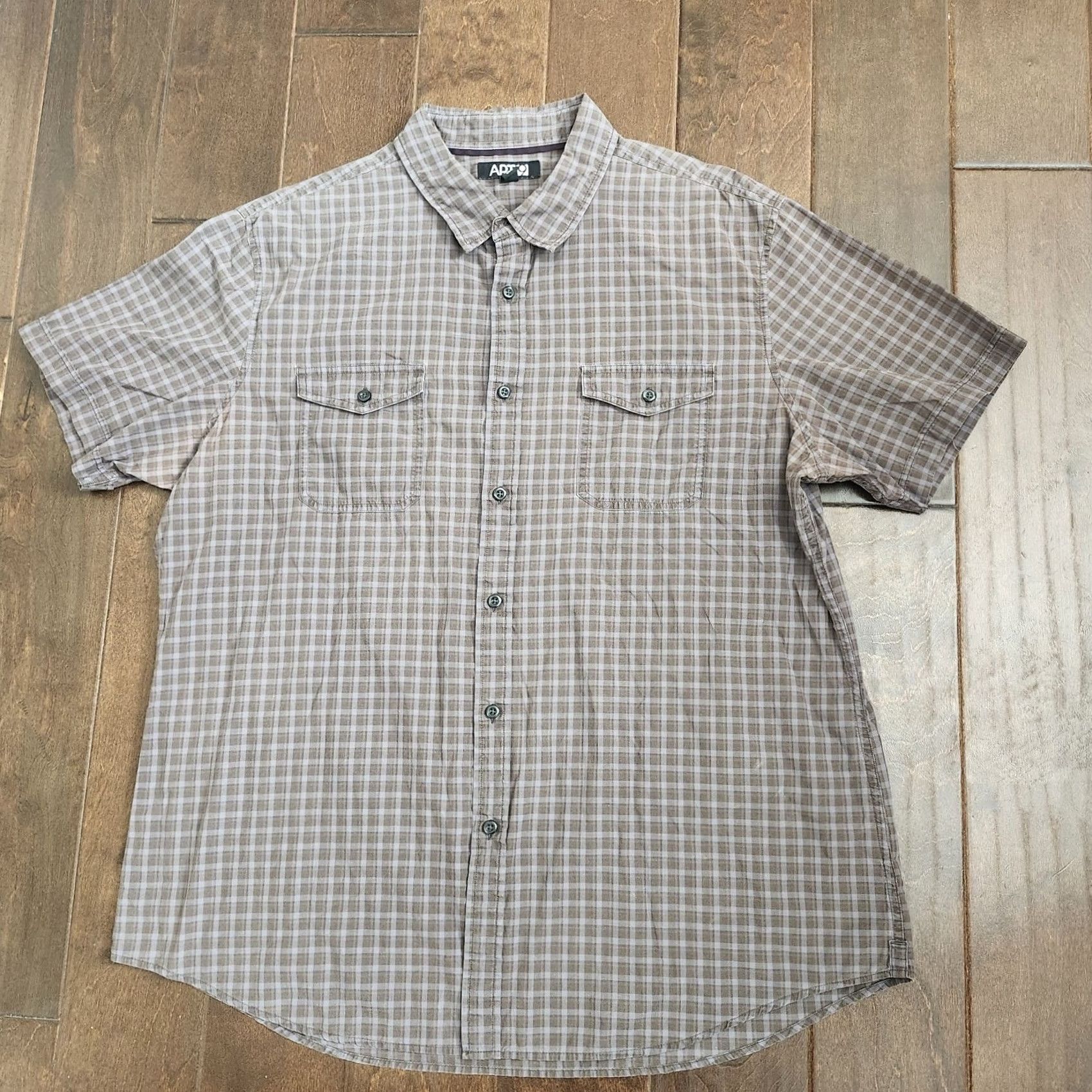 Vintage Apt 9 Men's Brown Short Sleeve Plaid Button-Up Shirt XL Regular Cotton - Casual, Travel, All Seasons Size US XL / EU 56 / 4 - 2 Thumbnail