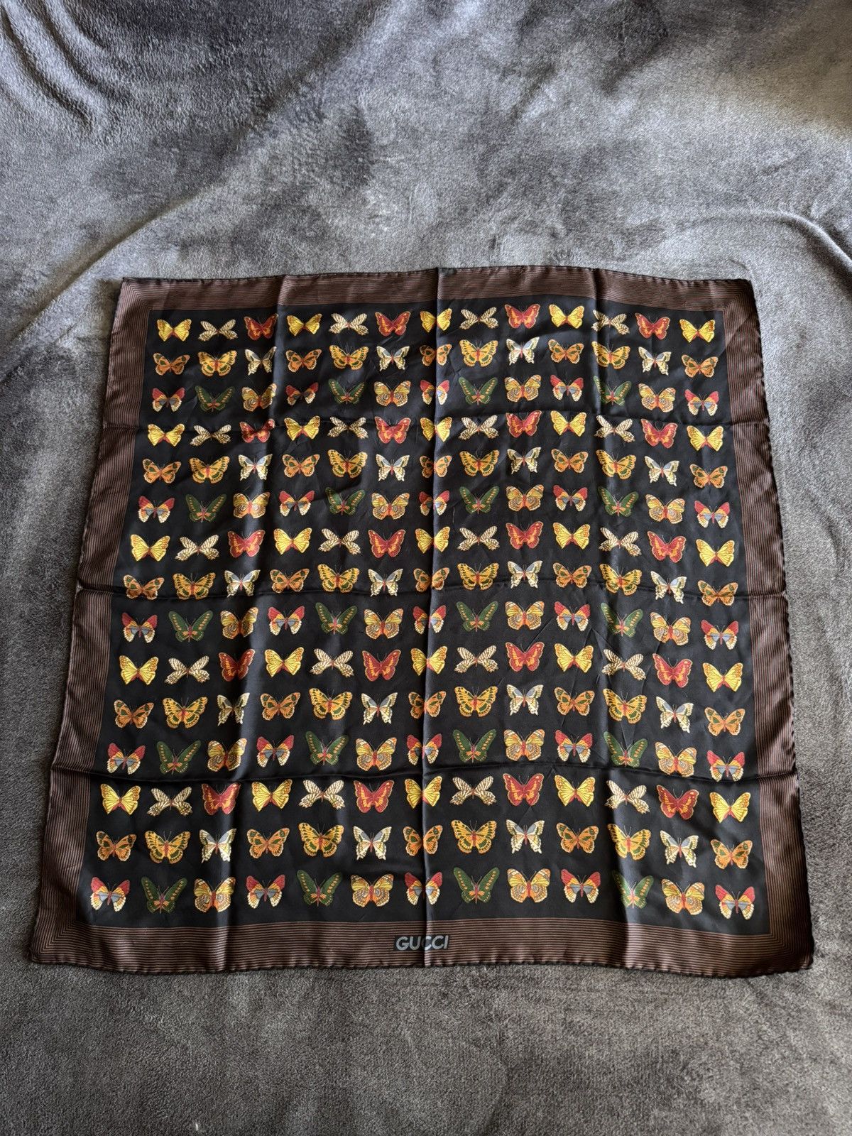 Gucci Gucci Foulard Gucci Farfalle, V. Accornero 1981 RARE Size ONE SIZE - 2 Thumbnail