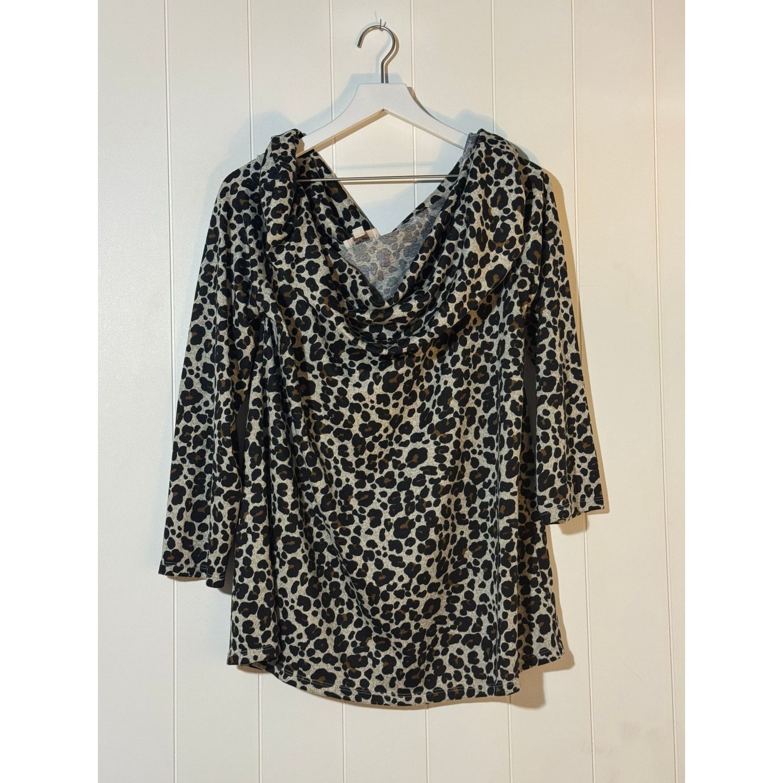 Loft LOFT · XL · Cowl Neck Top · Soft Knit Stretch · Leopard Size XL / US 12-14 / IT 48-50 - 2 Thumbnail