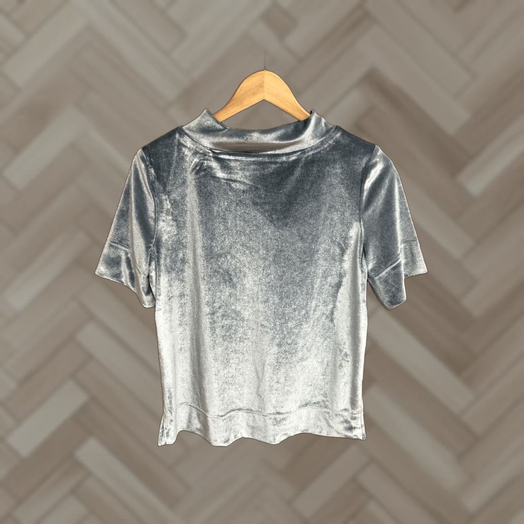 Anthropologie Anthropologie Womens Blue Mock Neck Short Sleeve Top Size Small User: Anthropologie Womens Blue Mock Neck Short Sleeve Top Size Small Size S / US 4 / IT 40 - 1 Thumbnail