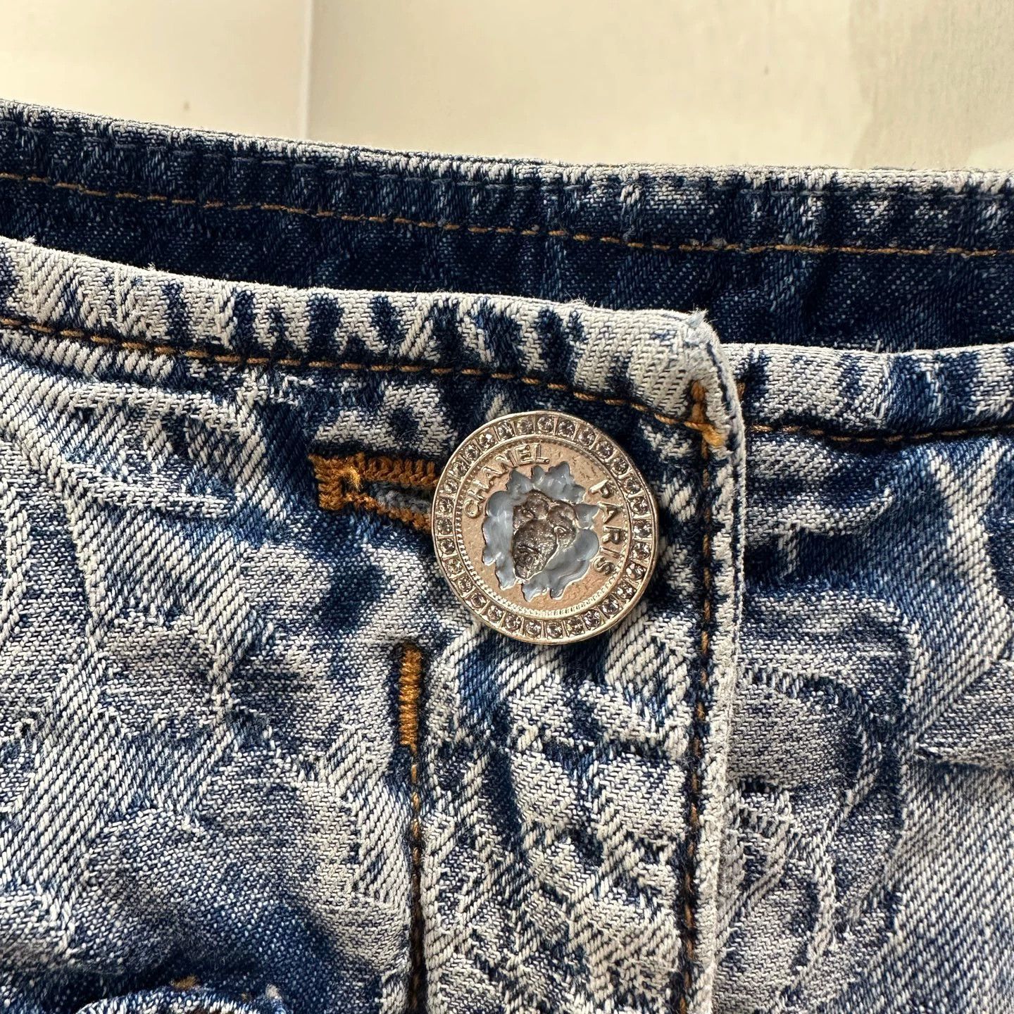 Chanel Chanel 23P Full Print Camellia Straight Jeans 36 Size 26" / US 2 / IT 38 - 7 Thumbnail