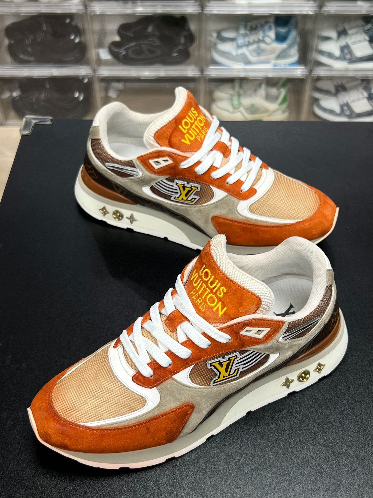 Louis Vuitton Louis Vuitton Orange Lowtop Sneakers 8.5 Men Size US 8.5 / EU 41-42 - 1 Thumbnail