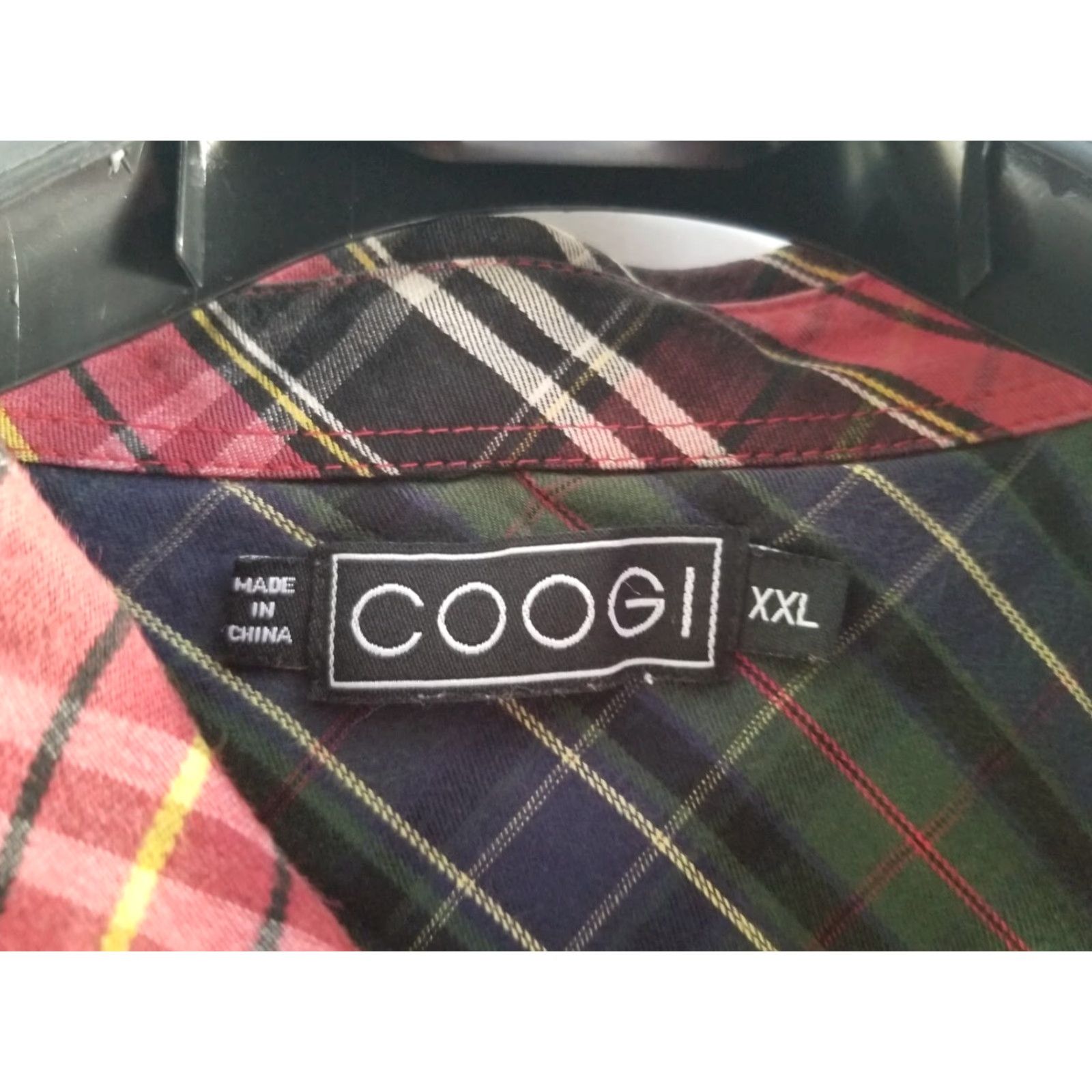 Coogi VINTAGE COOGI Men Red Plaid Long Sleeve Button-Down Shirt XXL Patches on Sleeve 90s Outdoor Fashion Men’s Shirt Size US XXL / EU 58 / 5 - 6 Thumbnail