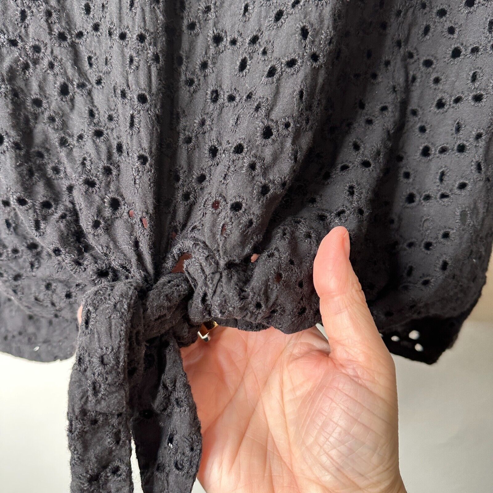 Other Allison Joy Black Eyelet Front Tie 3/4 Sleeve Blouse XS Size XS / US 0-2 / IT 36-38 - 5 Thumbnail