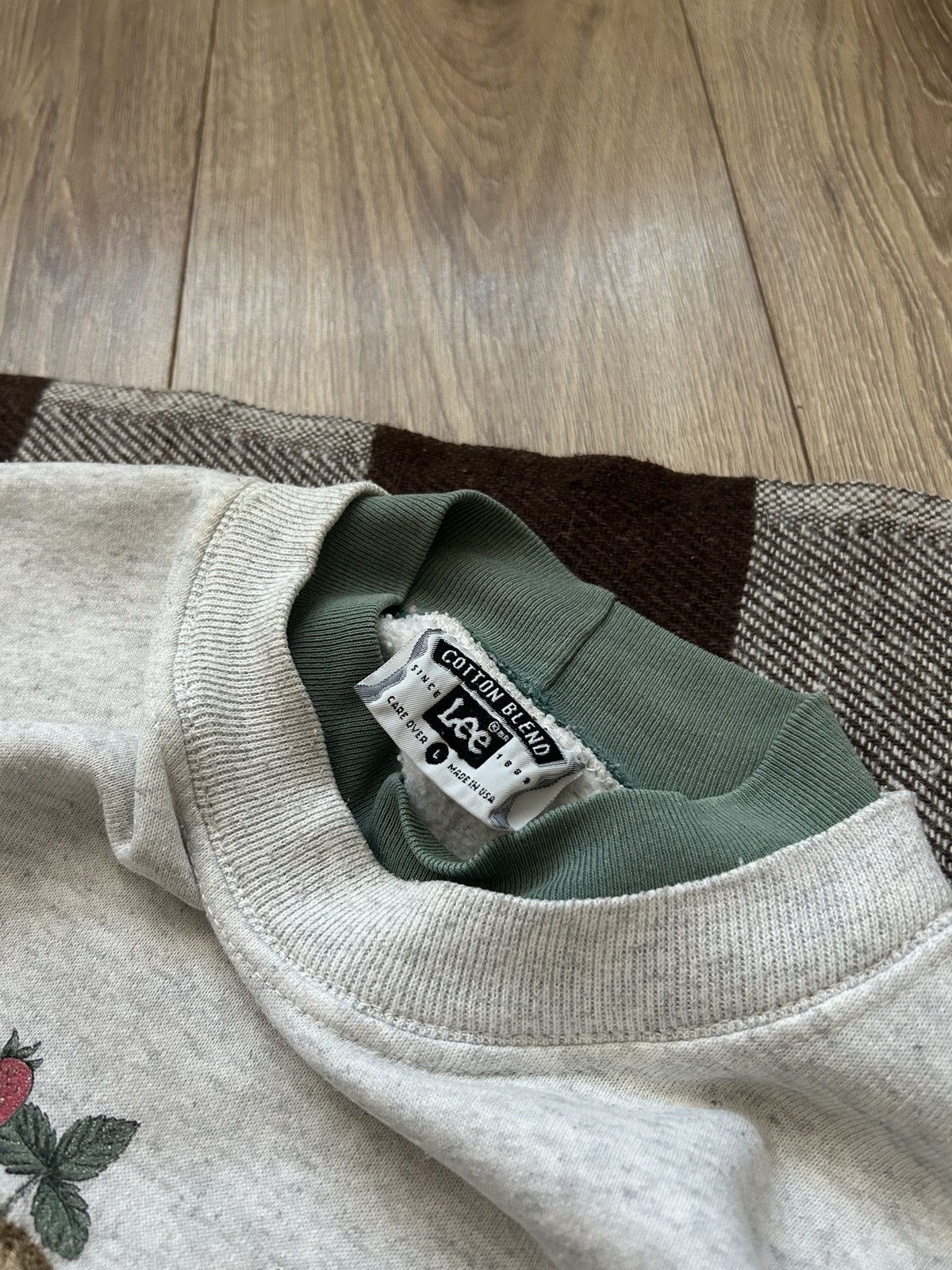 Lee × Vintage Very Rare vintage Lee Riders Artisans 1996 sweatshirt mens Size US L / EU 52-54 / 3 - 4 Thumbnail