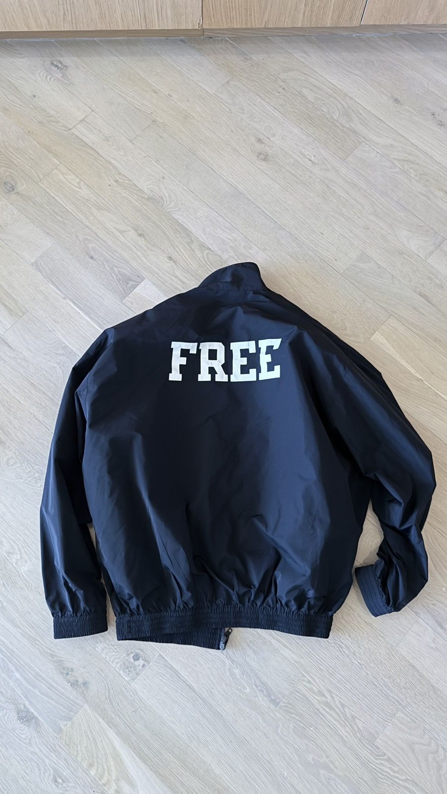 Balenciaga Balenciaga Free collection jacket size fits M Size US M / EU 48-50 / 2 - 4 Thumbnail