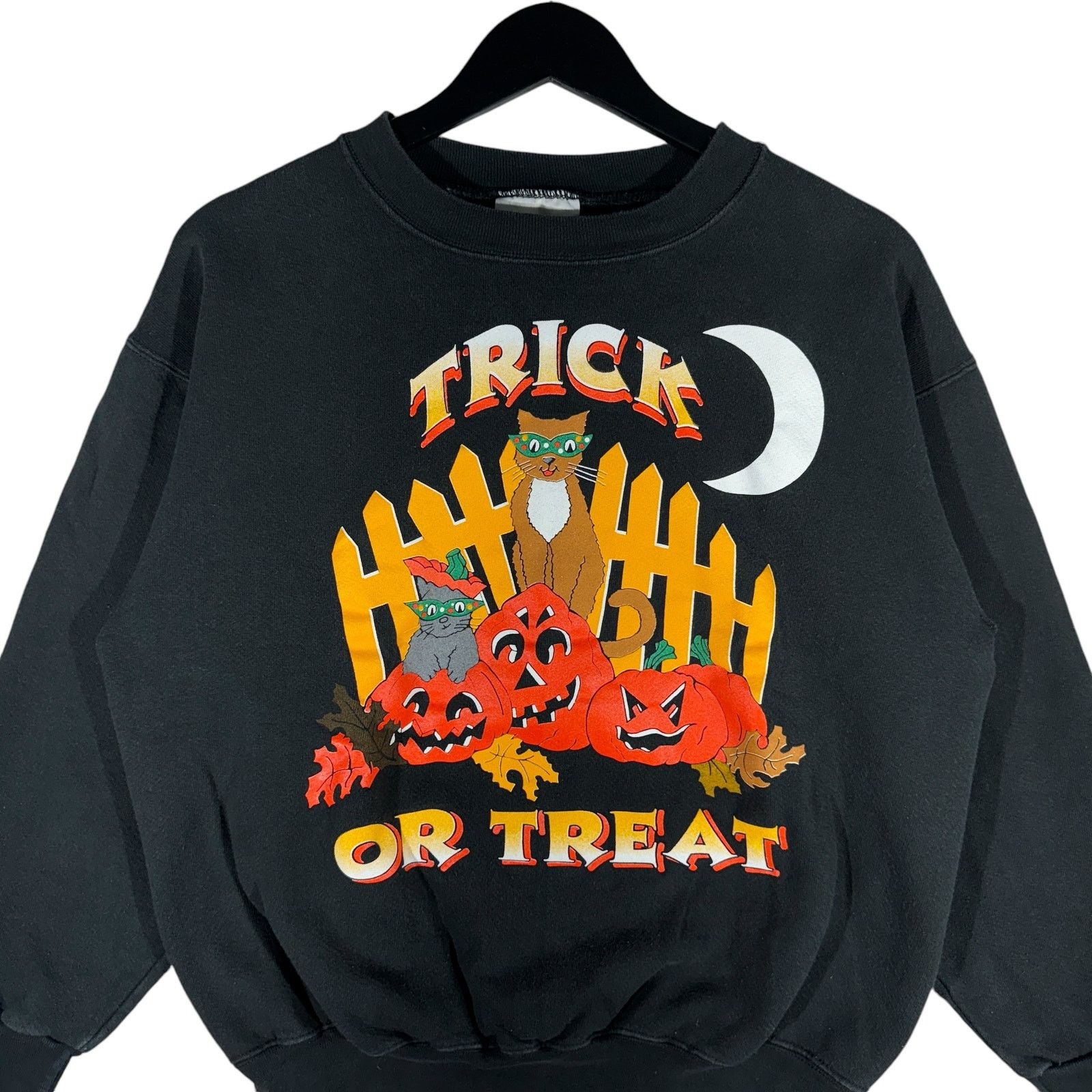 Vintage Vintage Trick Or Treat Halloween Crewneck Size US M / EU 48-50 / 2 - 2 Thumbnail