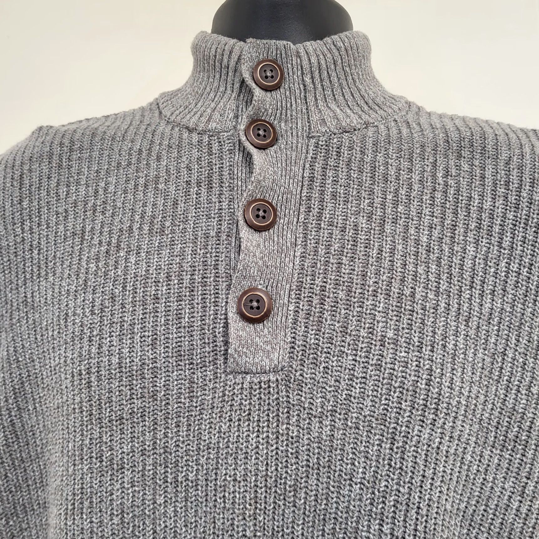 Vintage GH Bass Mens Henley Sweater Large Gray Sherpa Lined Collar Long Sleeve 4 Button Size US L / EU 52-54 / 3 - 4 Thumbnail