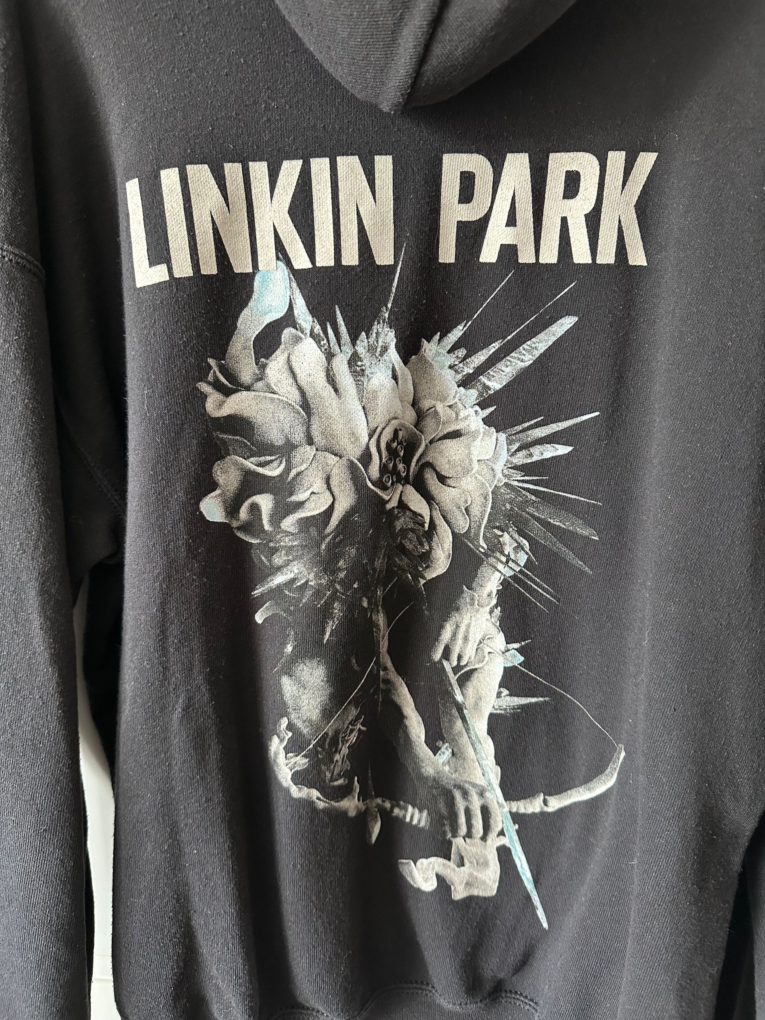 Band Tees 2014 Linkin Park vintage hoodie band sweathirt Size US L / EU 52-54 / 3 - 9 Thumbnail