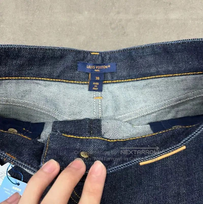 Louis Vuitton Louis Vuitton Blue Denim Women's Shorts . Size 28" / US 6 / IT 42 - 5 Thumbnail