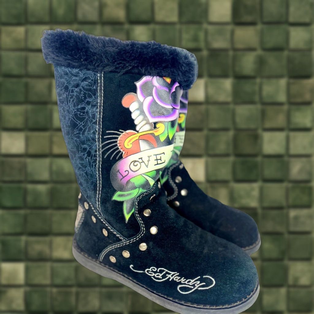 VINTAGE Ed Hardy Y2K Floral Snow Boots Women's US Multicolor Mid