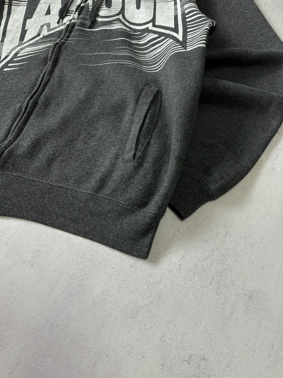 Vintage Vintage Tapout Hoodie Big Logo Baggy Avantgarde Japanese 90s Size US M / EU 48-50 / 2 - 3 Thumbnail