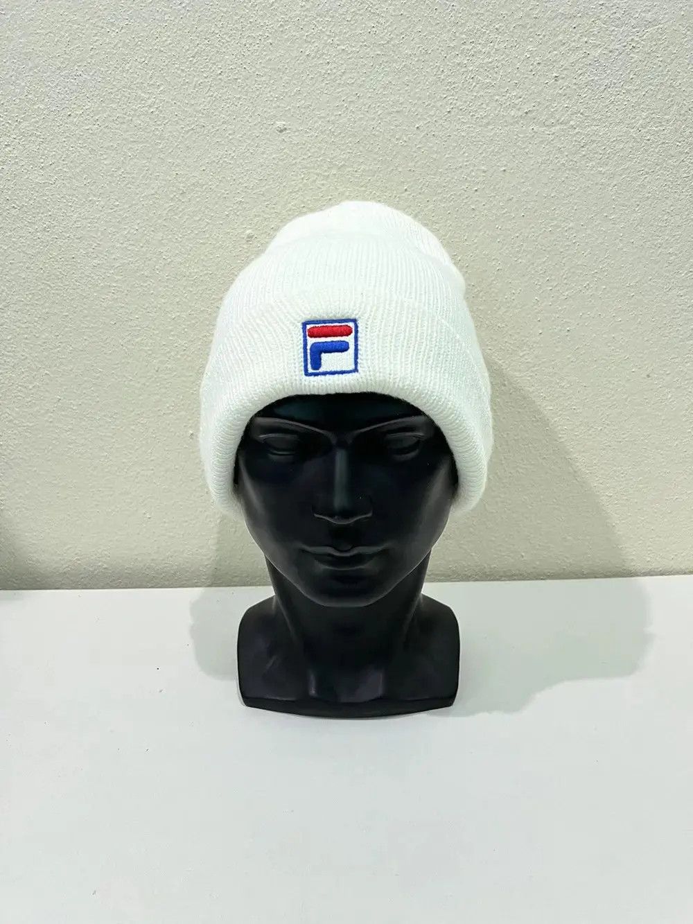 Fila Vintage Fila Small Logo Beanie Hat Size ONE SIZE - 2 Thumbnail