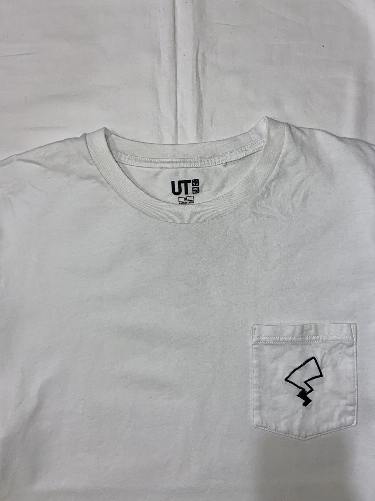Anime × Pokemon × Uniqlo Uniqlo × Pokemon Pikachu Pocket White Y2K Tee T Shirt Size US XL / EU 56 / 4 - 4 Thumbnail