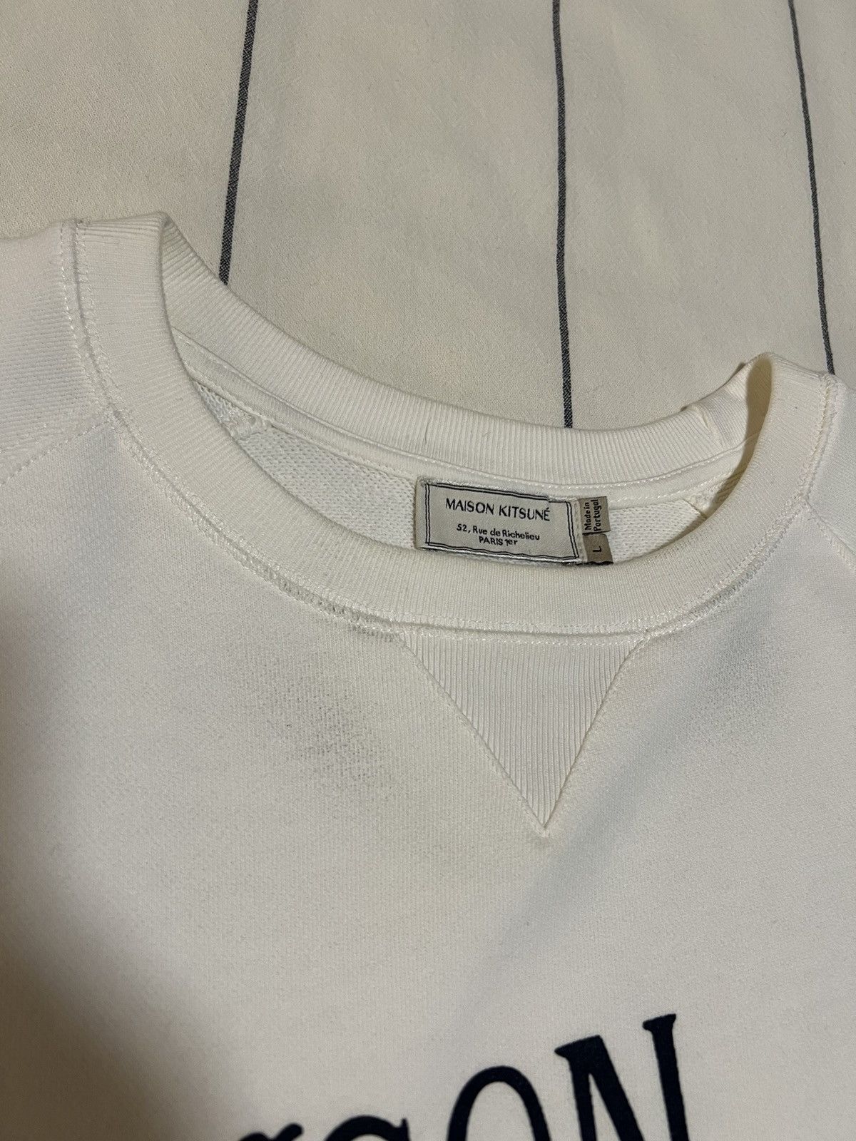 Maison Kitsune Maison Kitsune Cream Sweatshirt Size US L / EU 52-54 / 3 - 3 Thumbnail