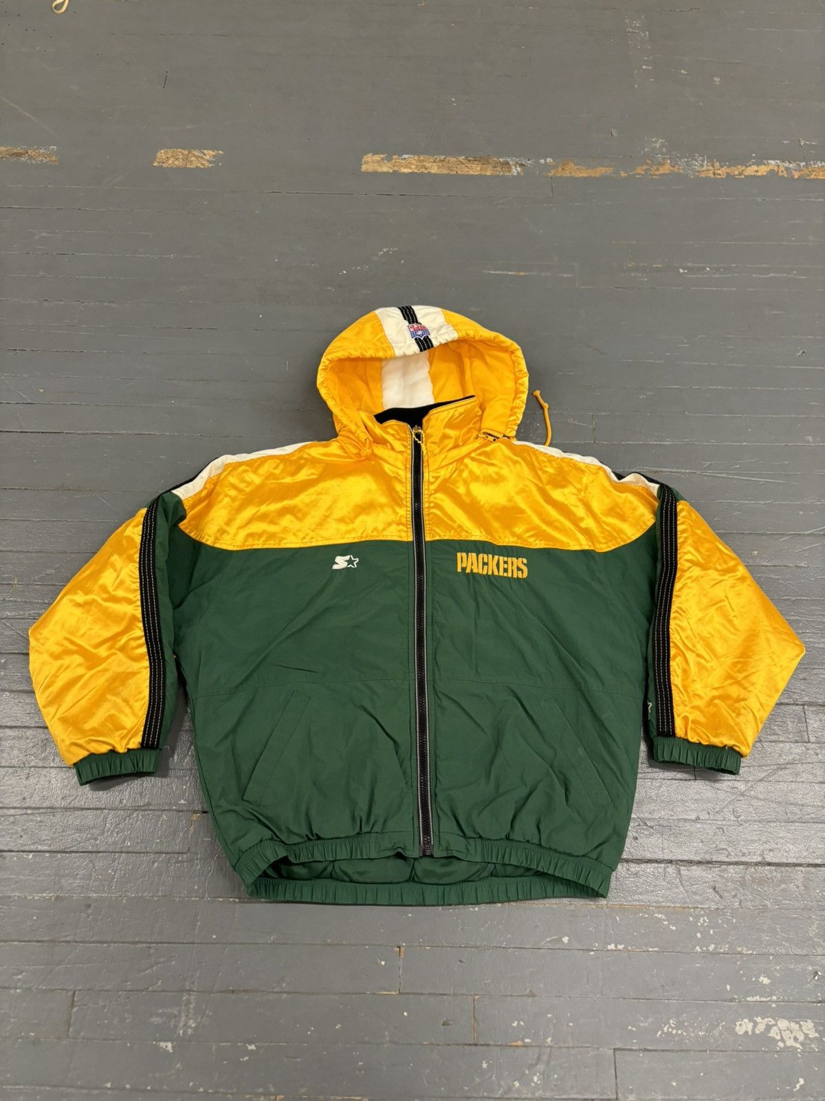 NHL Vintage 90s Greensbay packers proline jacket Size US L / EU 52-54 / 3 - 1 Thumbnail