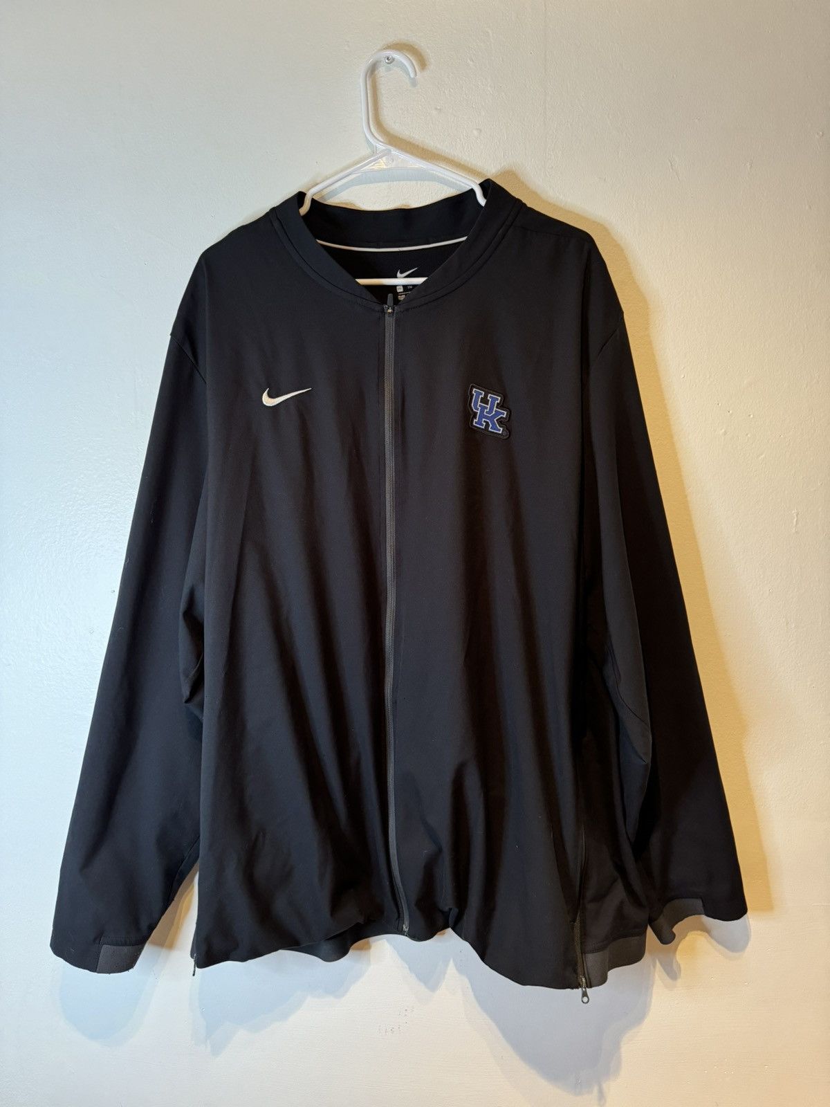 Nike NIKE Jacket University Of Kentucky Men's XXL Black Full Zip Size US XXL / EU 58 / 5 - 1 Thumbnail
