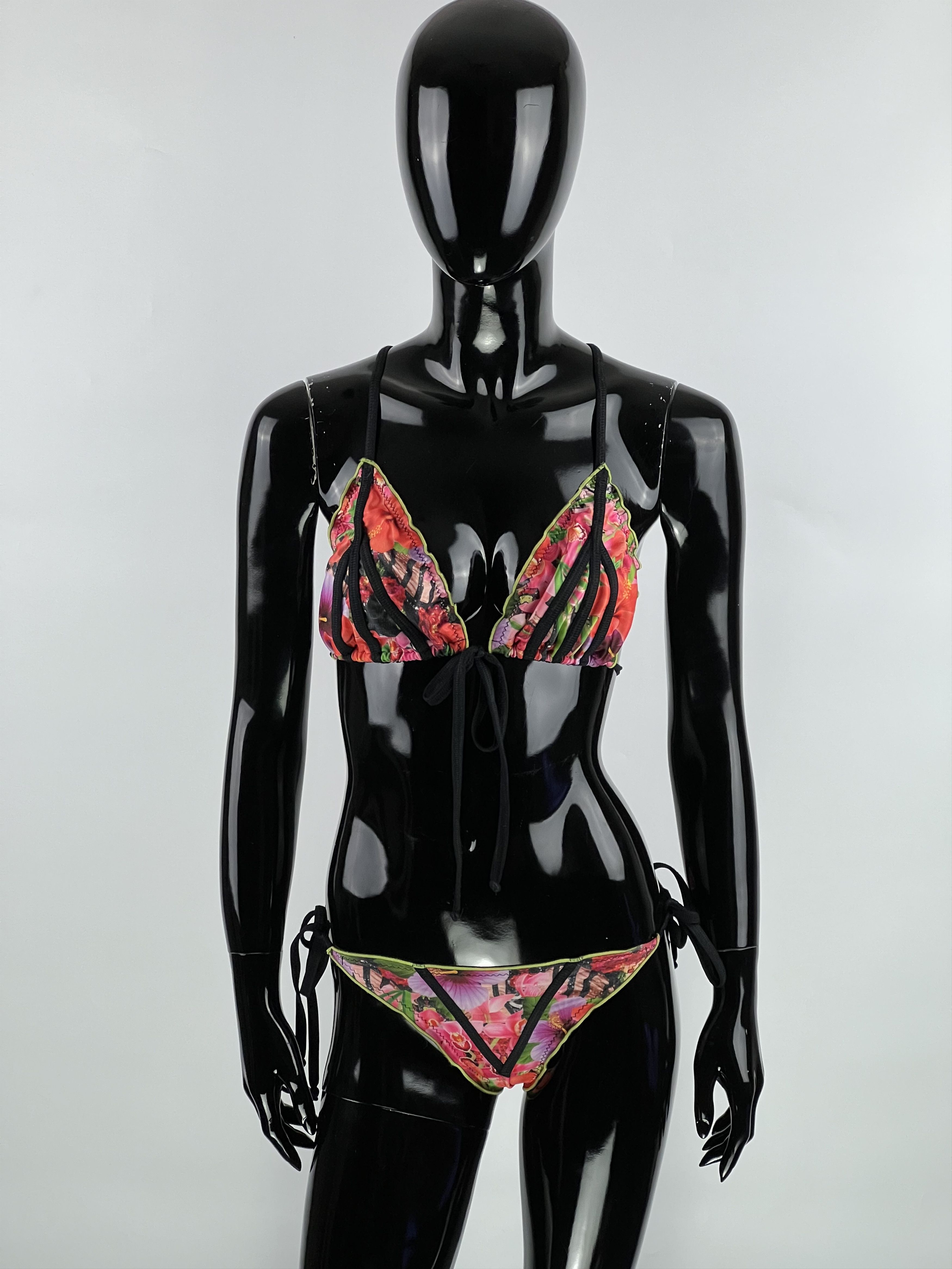 Designer Mar De Rosas Women's Swimsuit Size M/L Size ONE SIZE - 2 Thumbnail