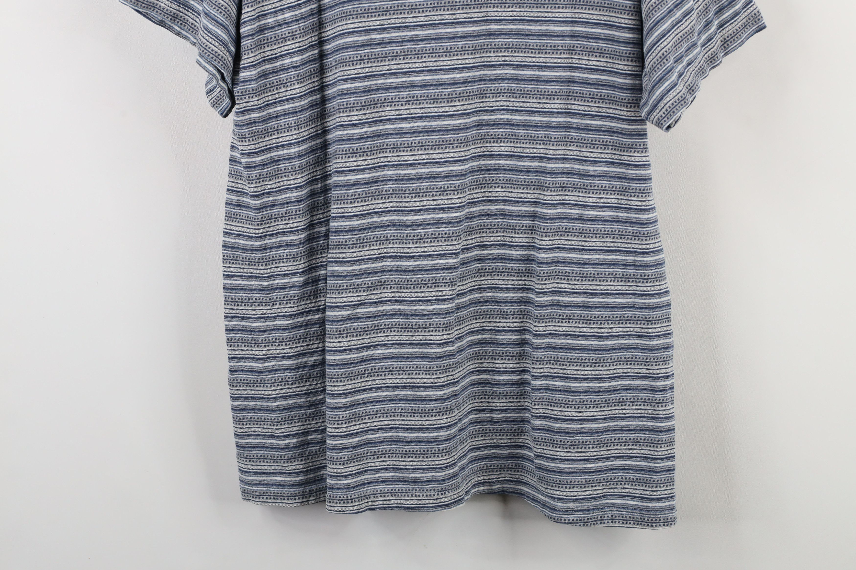 Vintage Vintage 90s Streetwear Geometric Short Sleeve T-Shirt Size US M / EU 48-50 / 2 - 14 Thumbnail