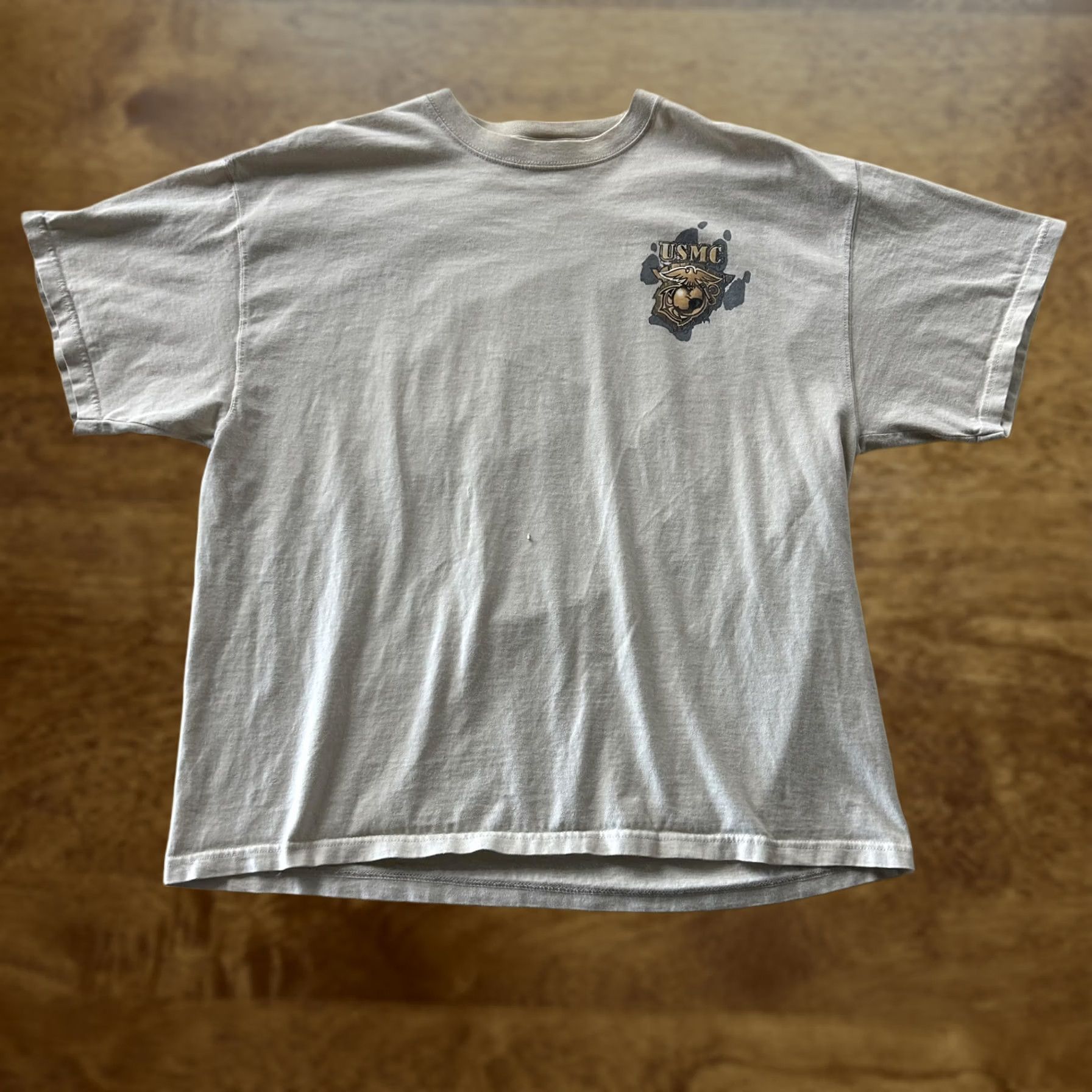 Vintage VINTAGE Quail Hollow USMC T-Shirt Mens XL Beige Graphic Bulldog Marine Corps Crew Neck Short Sleeve Size US XL / EU 56 / 4 - 1 Thumbnail