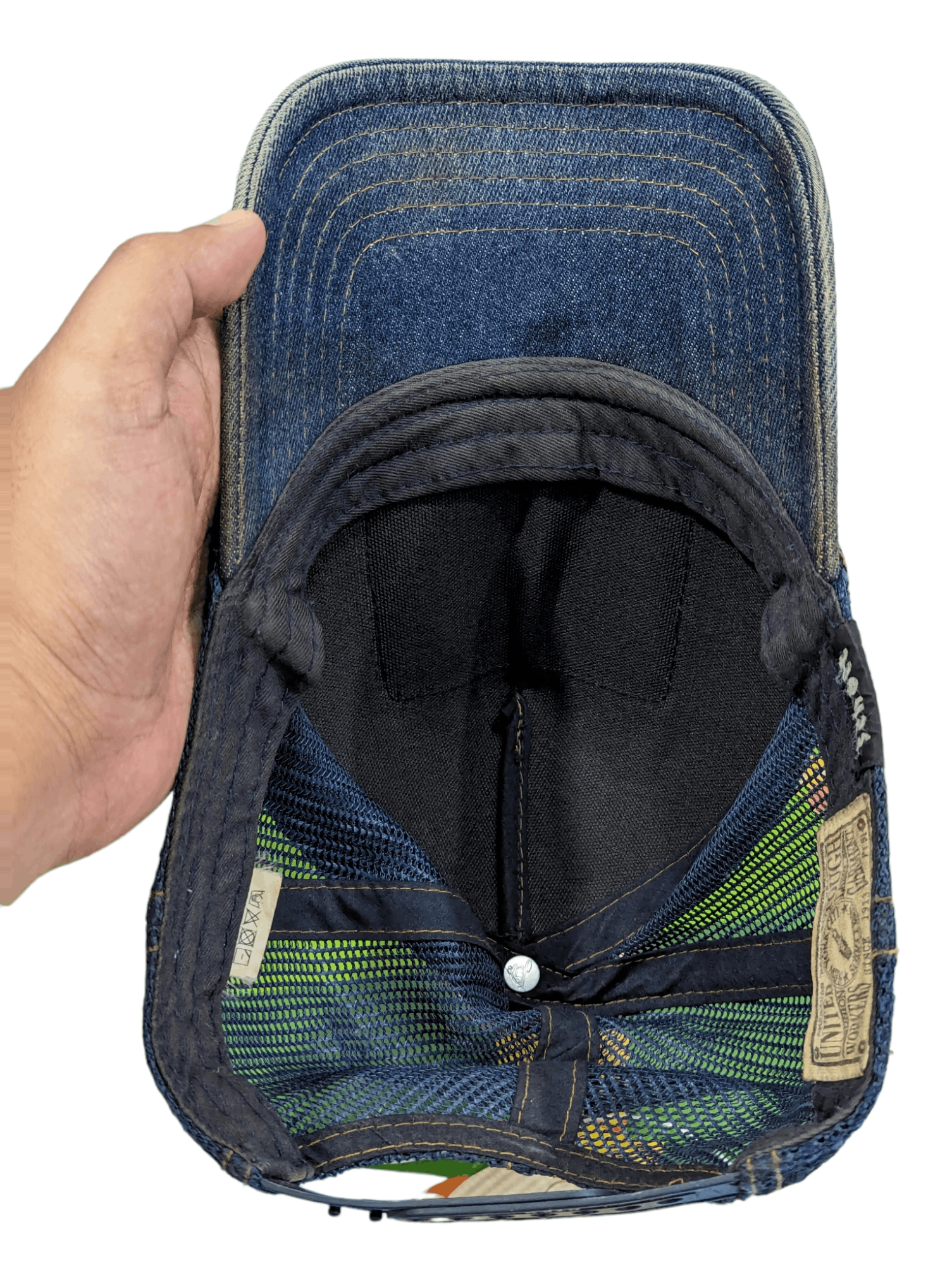 Schott SCHOTT DENIM DISTRESSED TRUCKER HAT CAP Size ONE SIZE - 7 Thumbnail
