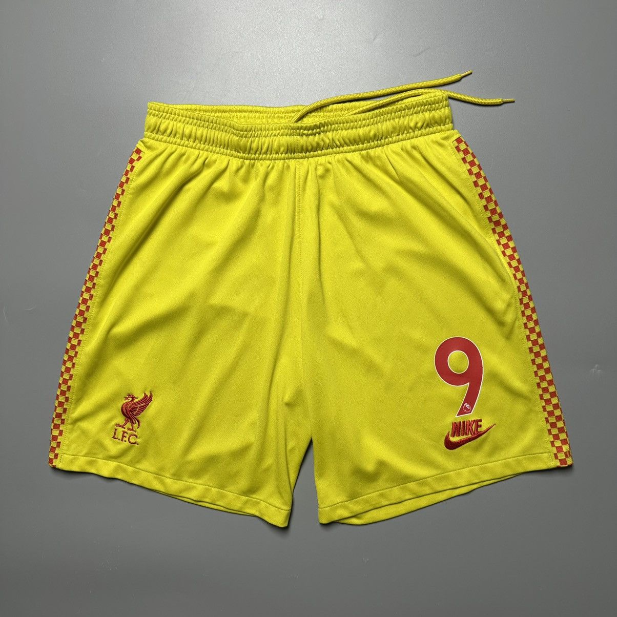 Nike LIVERPOOL NIKE 2021/2022 FOOTBALL AWAY SHORTS #9 FIRMINO Size US 33 - 1 Thumbnail