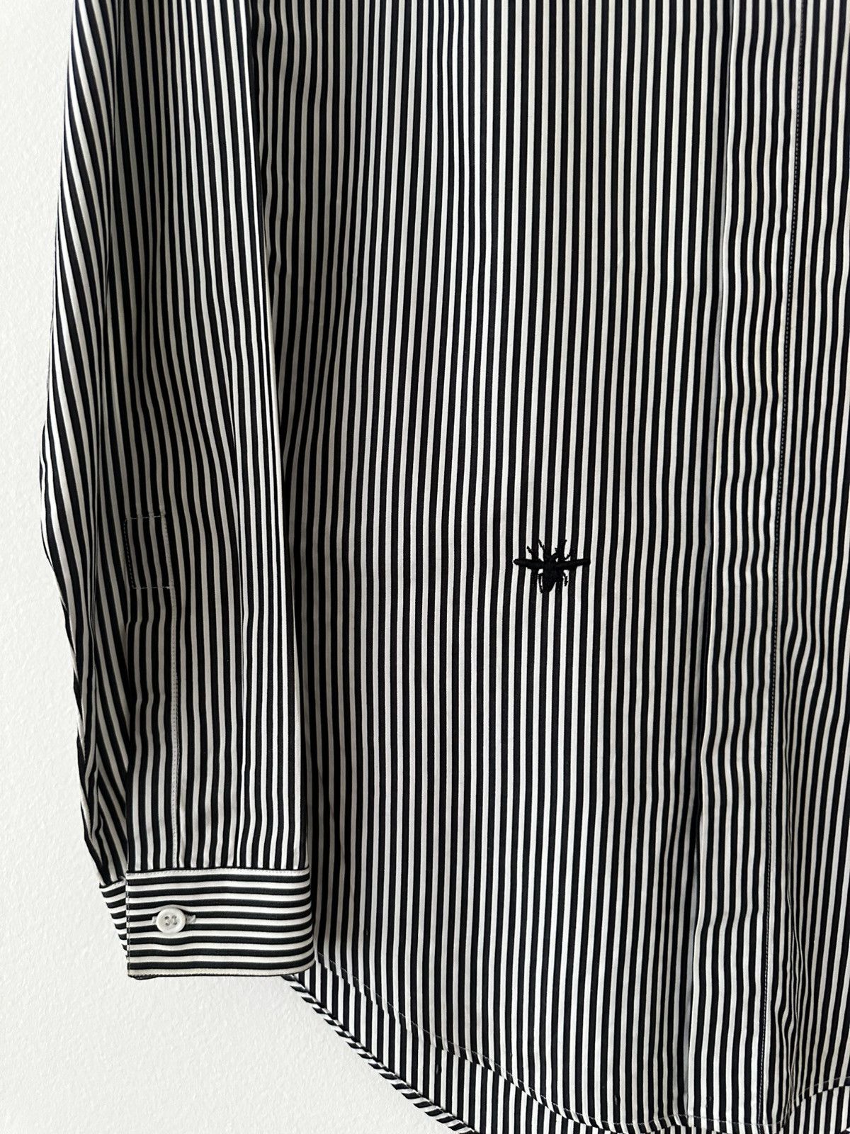 Dior FW06 B&W Striped Cotton Poplin Shirt Bee Embroidery sz 37 Size US S / EU 44-46 / 1 - 5 Thumbnail