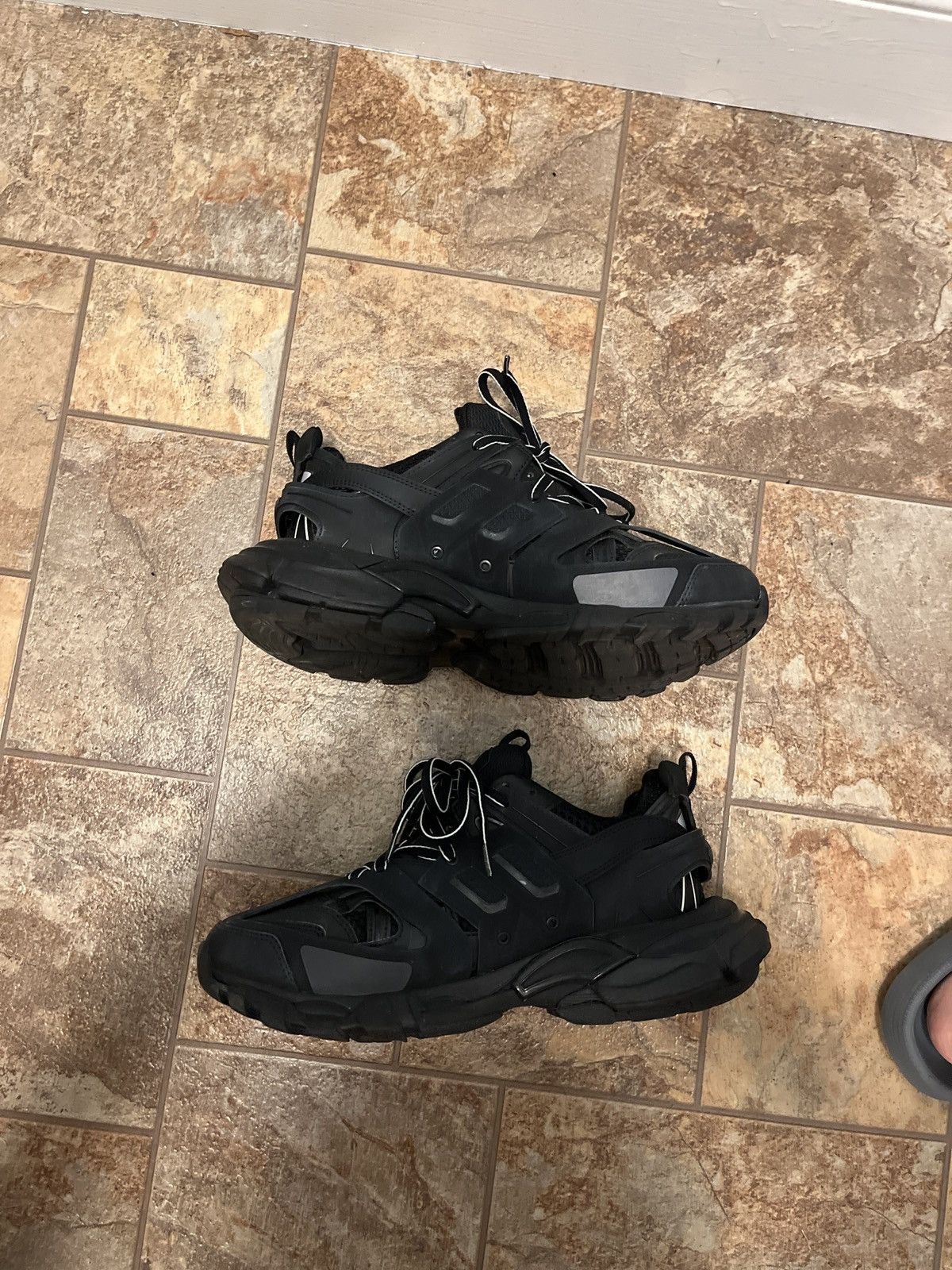 Balenciaga Balenciaga Track Triple Black Size US 6 / EU 39 - 5 Thumbnail