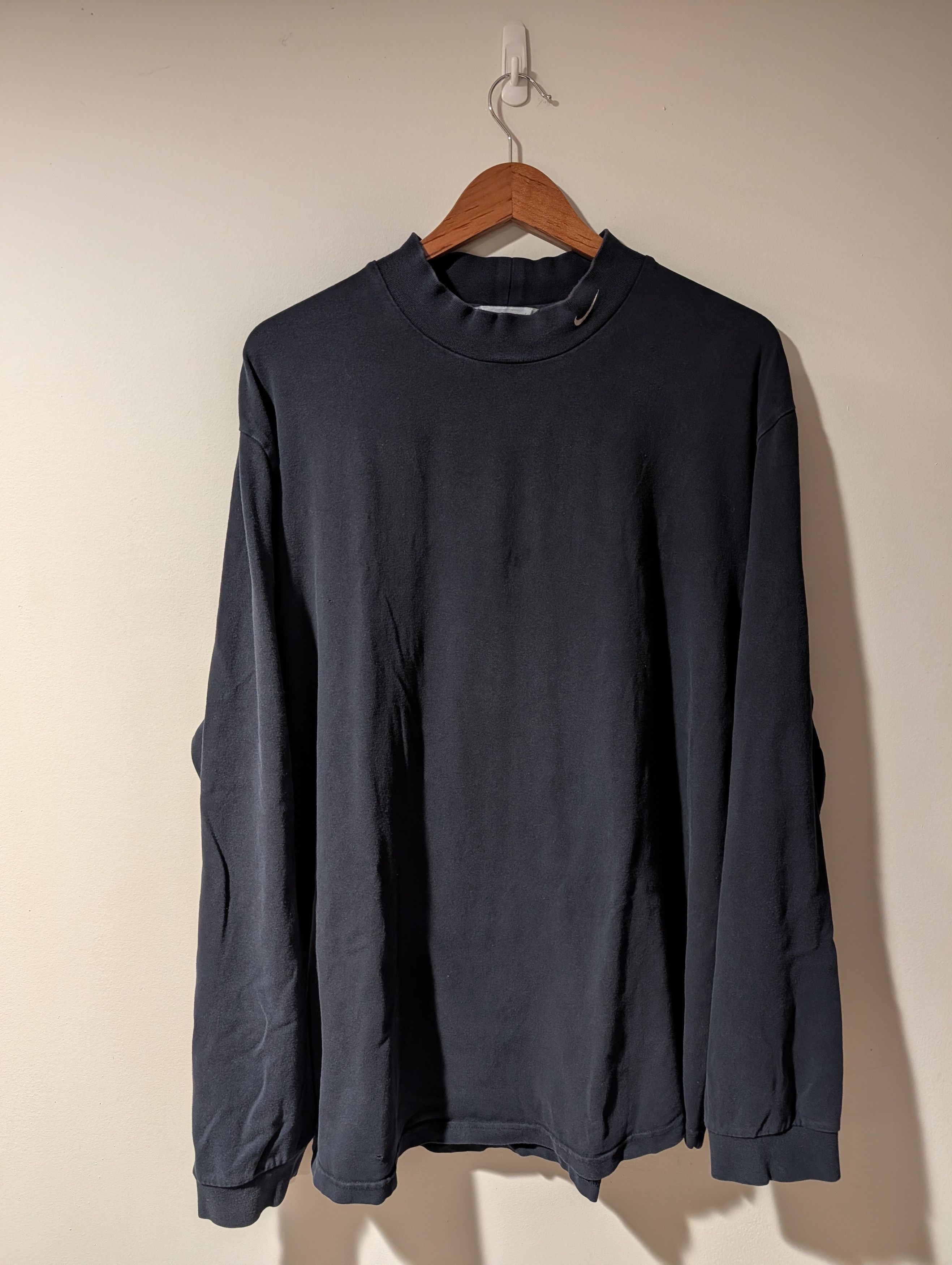 Nike VTG Y2K Nike Center Swoosh Mock Neck Long Sleeve T-Shirt Size US L / EU 52-54 / 3 - 1 Thumbnail