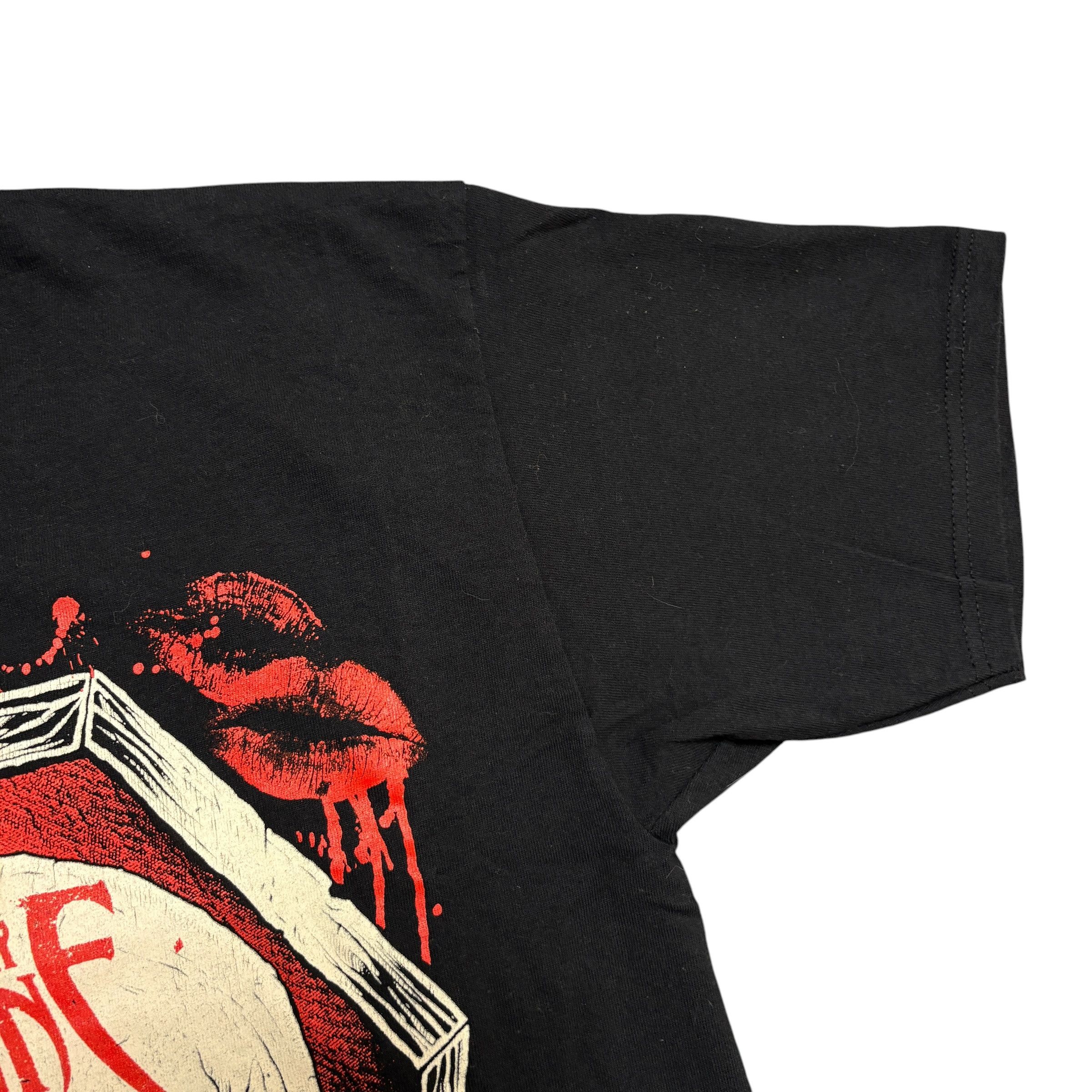 Band Tees Vintage Bullet For My Valentine Shirt Y2K Metalcore Band Tee Size US L / EU 52-54 / 3 - 8 Thumbnail