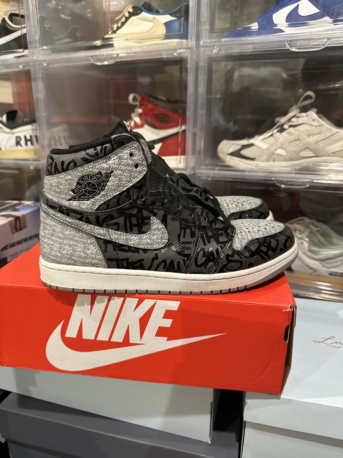 Jordan Brand Jordan 1 Rebellionare Size US 10 / EU 43 - 2 Thumbnail
