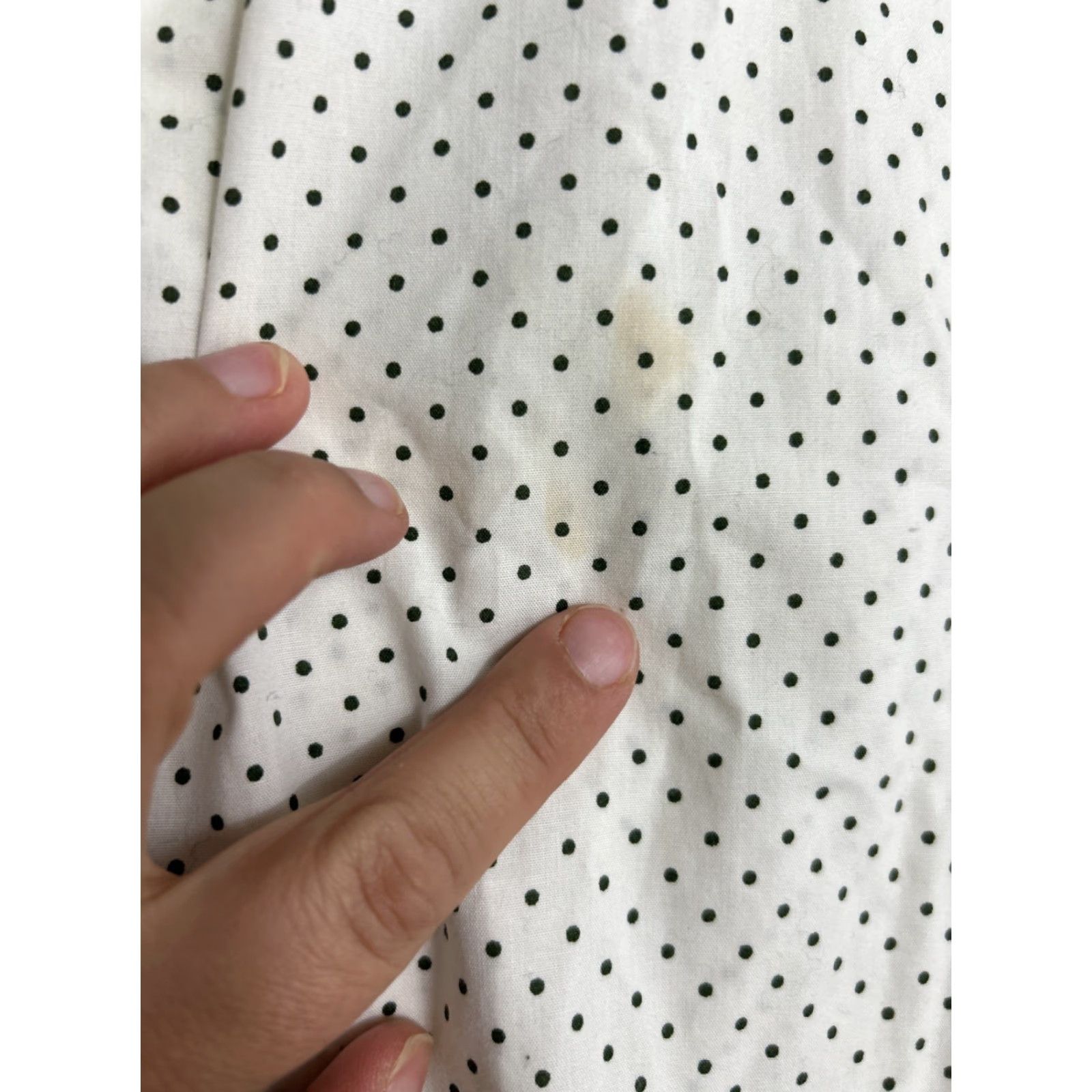 Banana Republic **Banana Republic Womens White Polka Dot Button Down Shirt Small** User: Banana Republic Womens White Polka Dot Button Down Shirt Small Size S / US 4 / IT 40 - 5 Thumbnail
