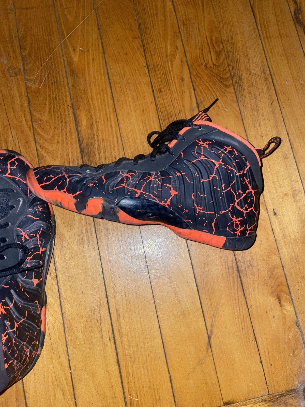Nike Nike foamposite lava Size US 7 / EU 40 - 3 Thumbnail