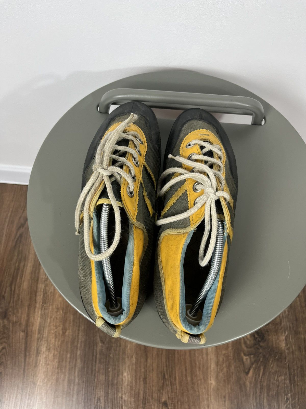 Other Vintage ZDA Partizanske Football Boots 42 Czechoslovakia Size US 9 / EU 42 - 18 Thumbnail